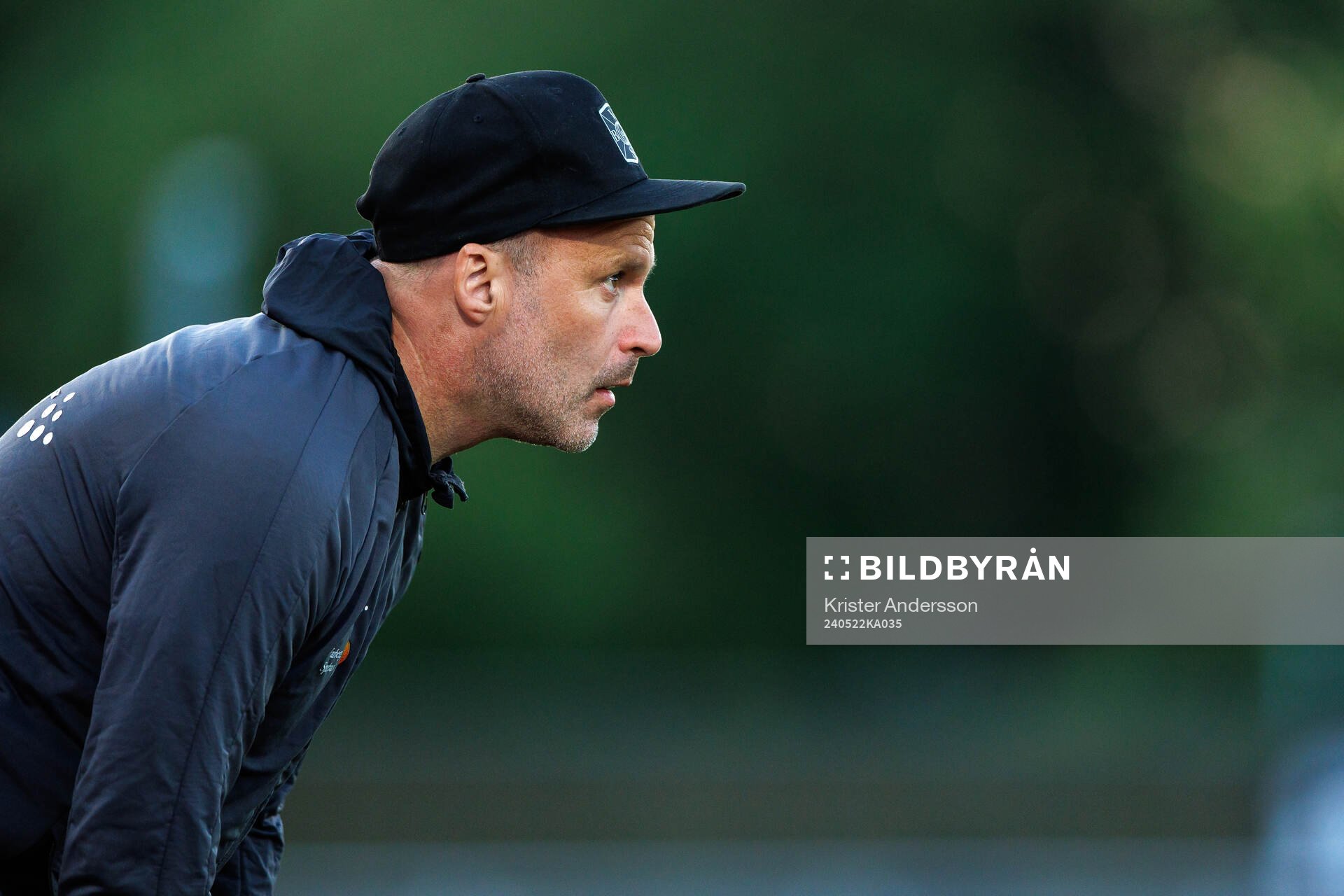 Varbergs BoISs tränare Pär Munther under fotbollsmatchen i Svenska Cupen mellan Varbergs BoIS och Elfsborg den 22 maj 2024 i Varberg.