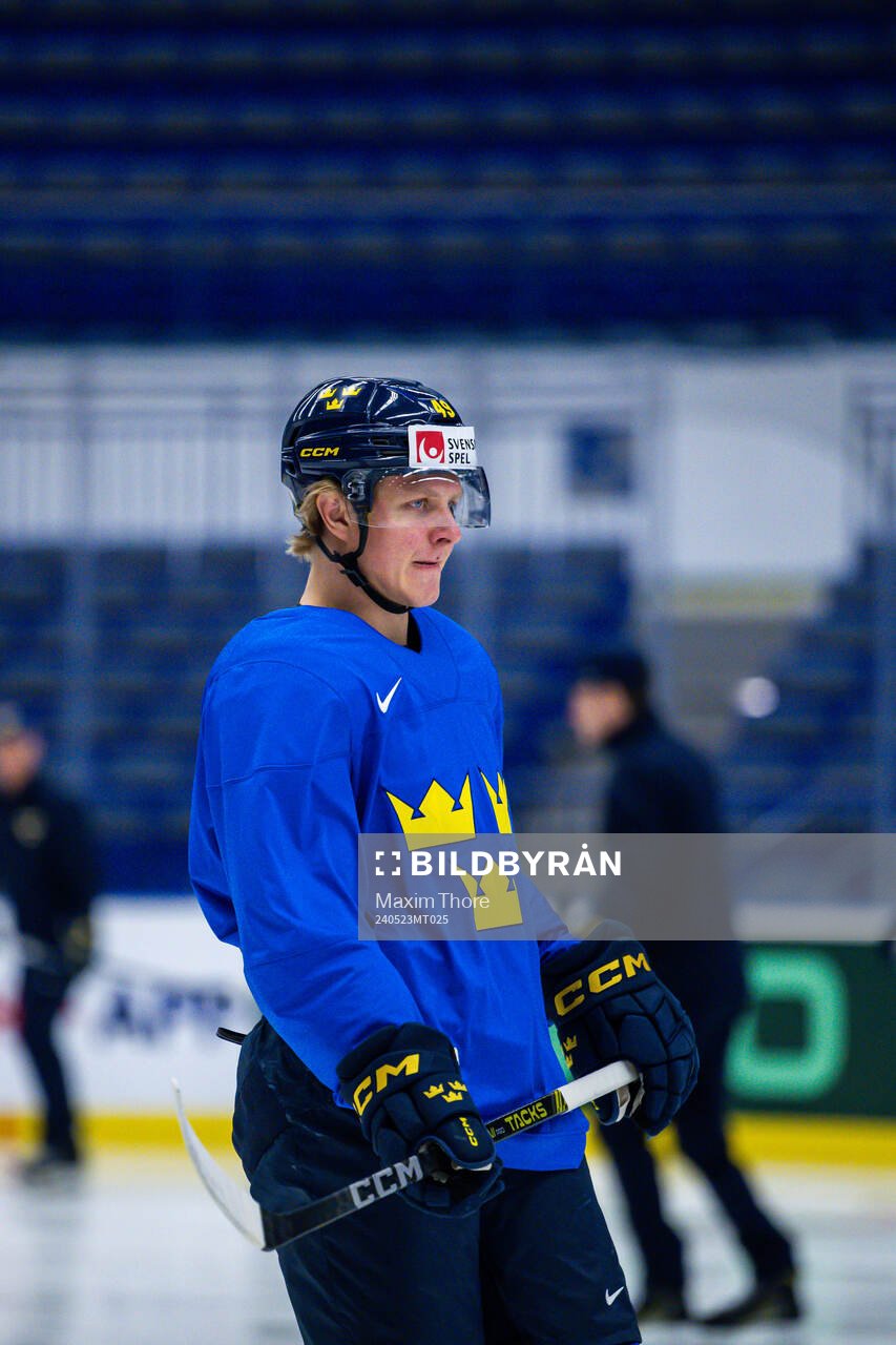 Fabian Zetterlund of Sweden at a practice session