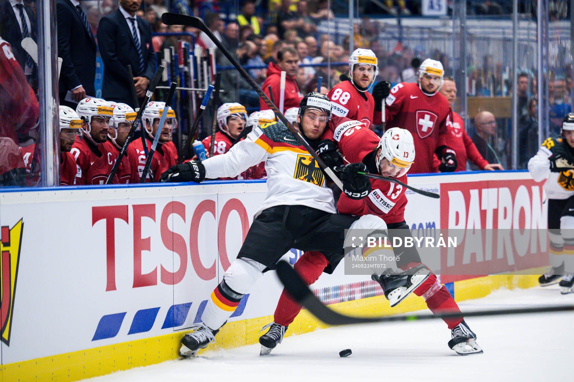 Leonhard Pfoderl of Germany and Nico Hischier of Switzerland