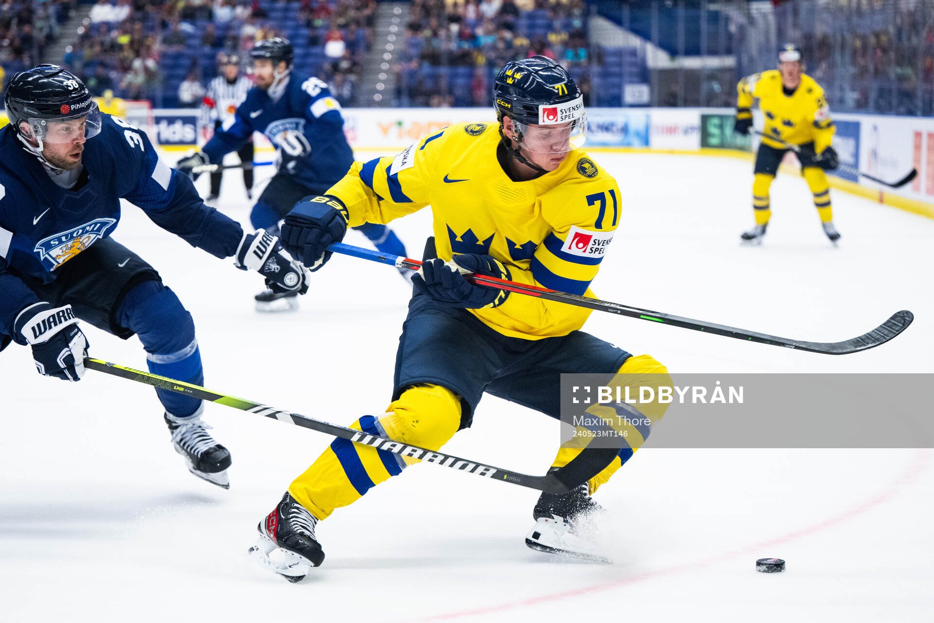 Veli-Matti Vittasmäki of Finland and Victor Olofsson of