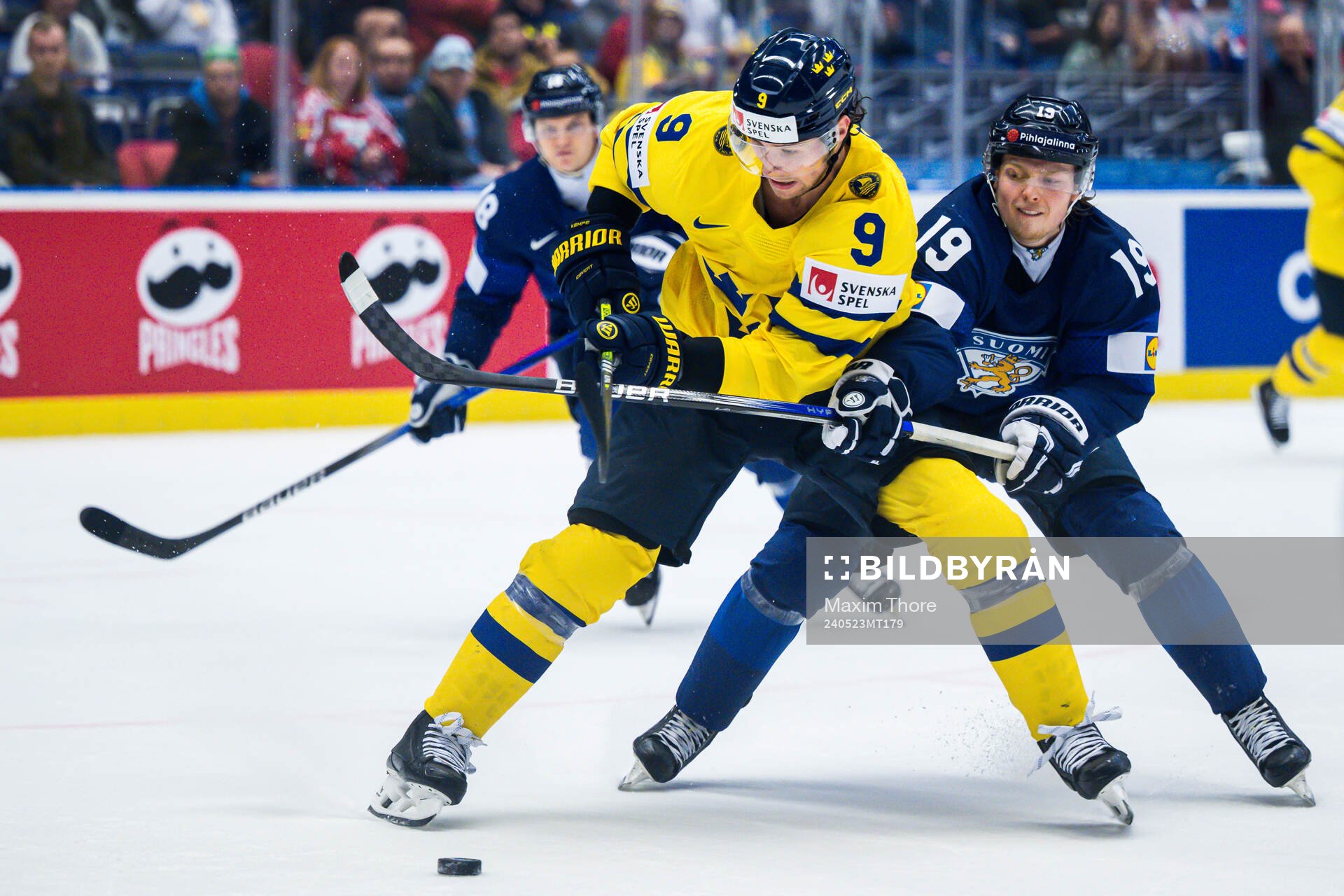 Adrian Kempe of Sweden and Konsta Helenius of Finland