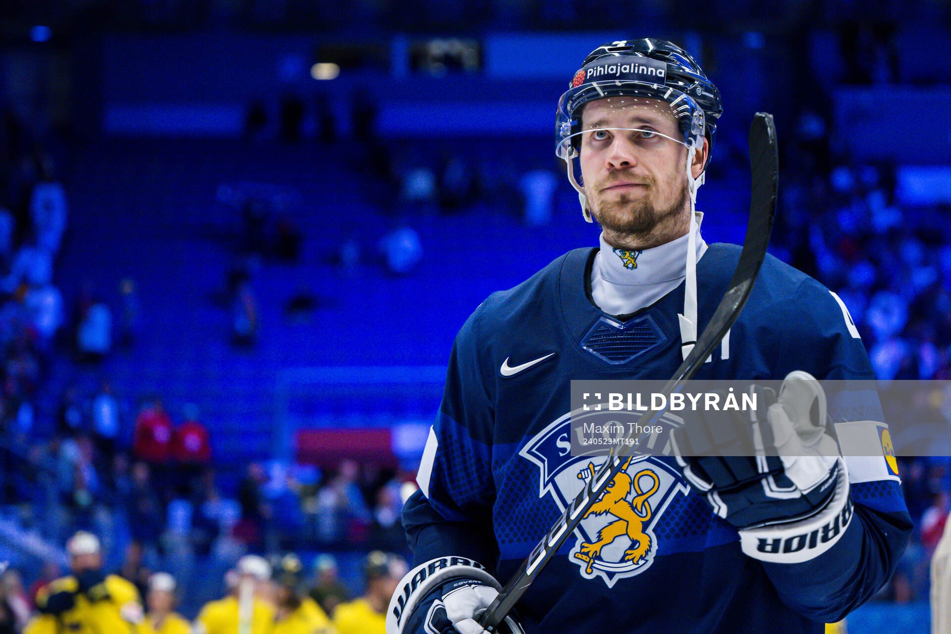Oliwer Kaski of Finland looks dejected
