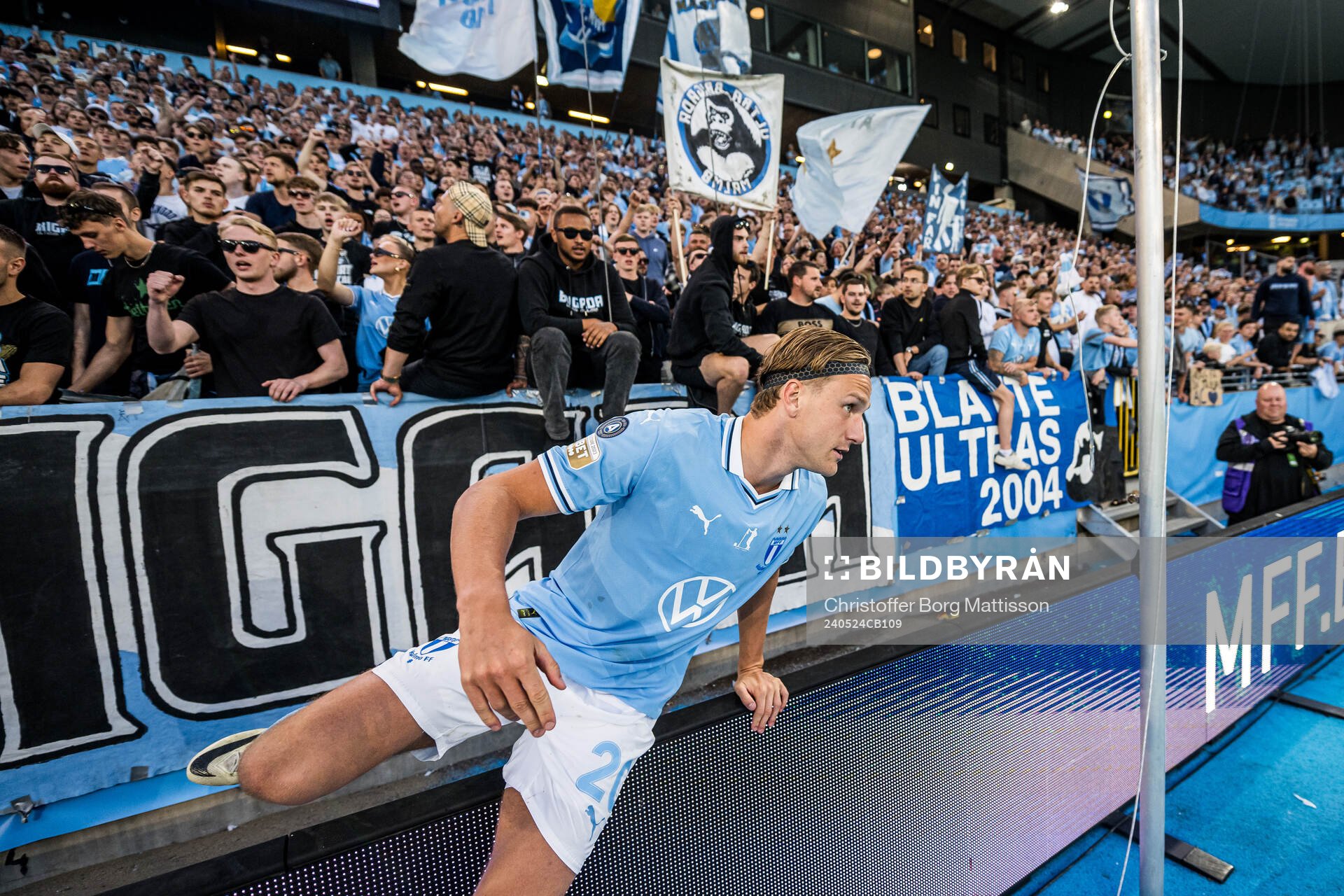 Malmö FFs Erik Botheim jublar efter fotbollsmatchen i Allsvenskan mellan Malmö FF och Kalmar den 24 maj 2024 i Malmö. 