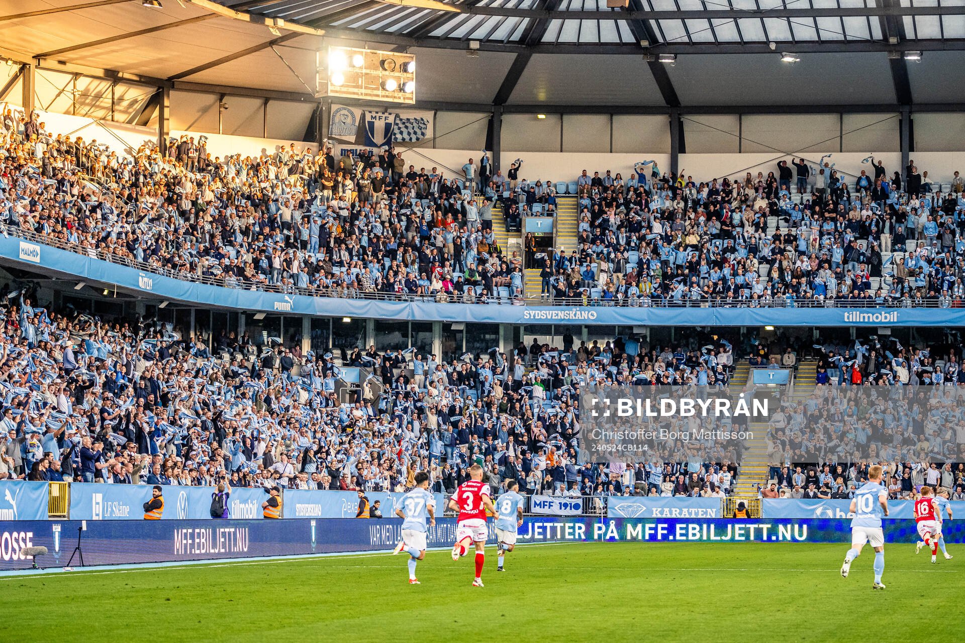 Malmös supportrar jublar