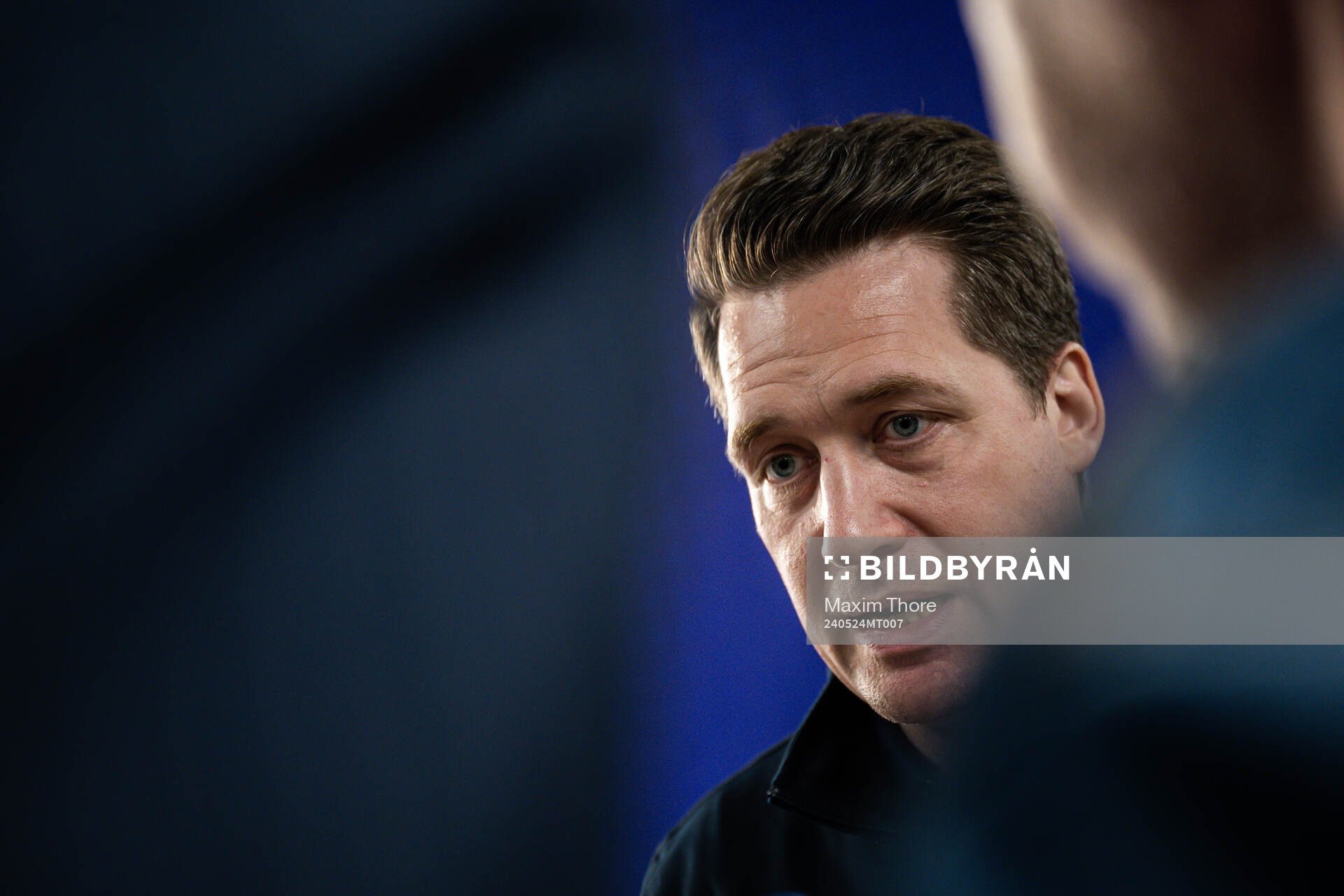 Head coach Sam Hallam of Sweden