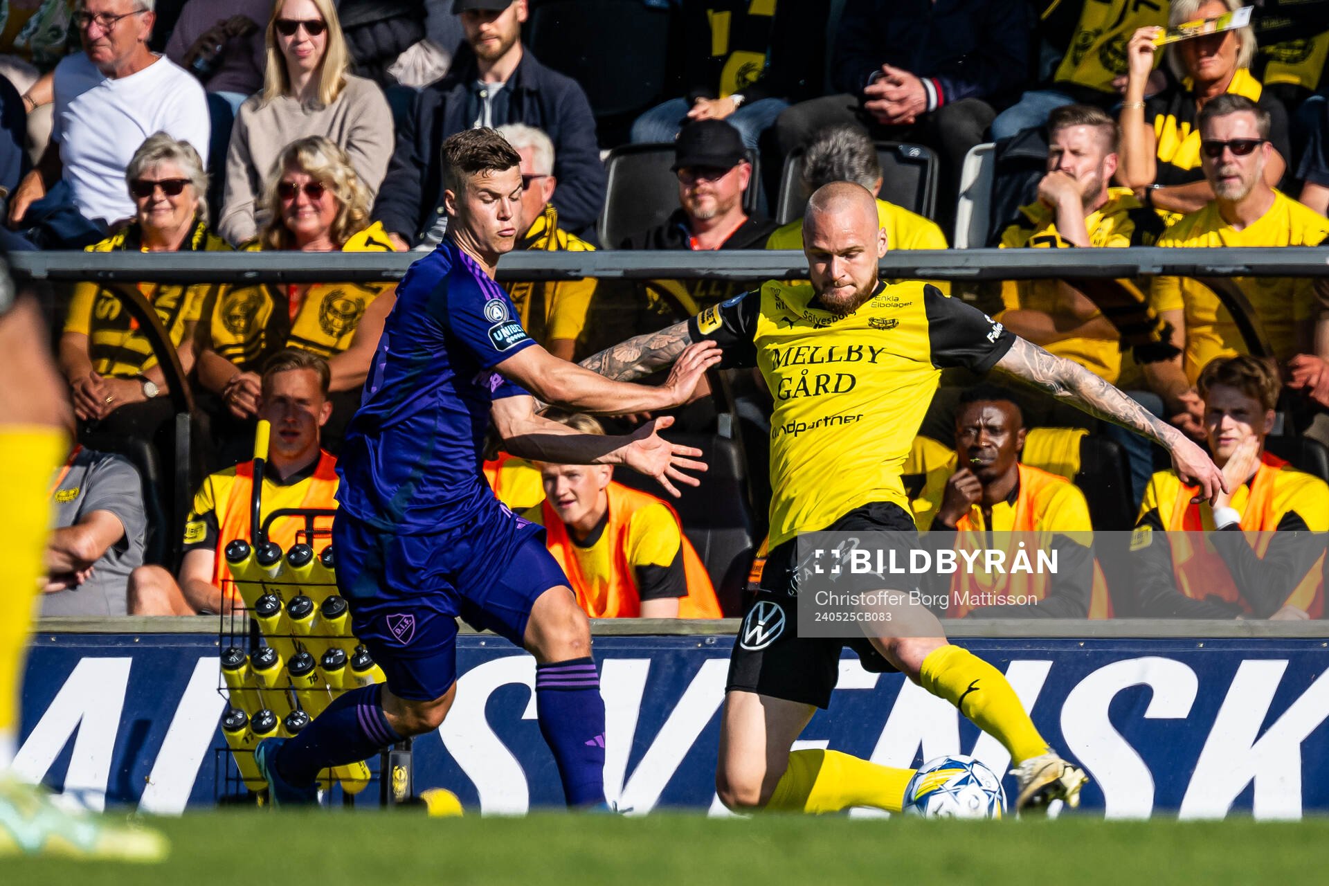 Djurgårdens Samuel Dahl och Mjällbys Adam Ståhl