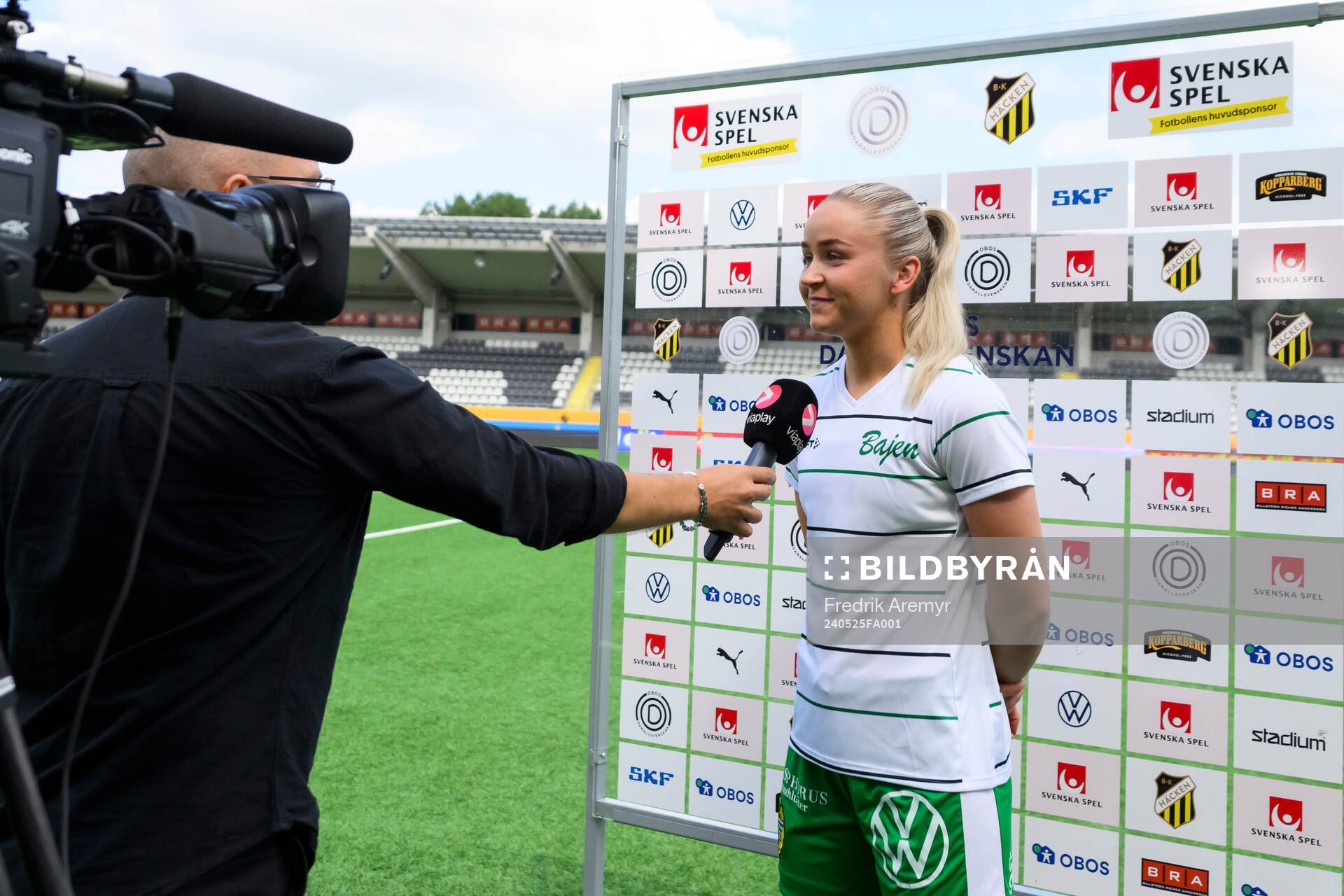 Hammarbys Anna Jøsendal intevjuvas av Viaplay