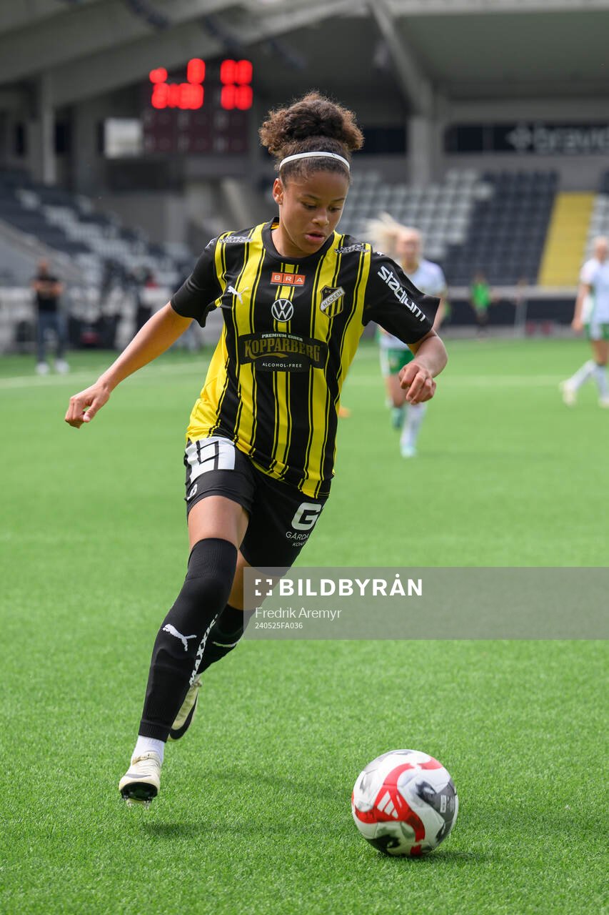 Häckens Felicia Schröder
