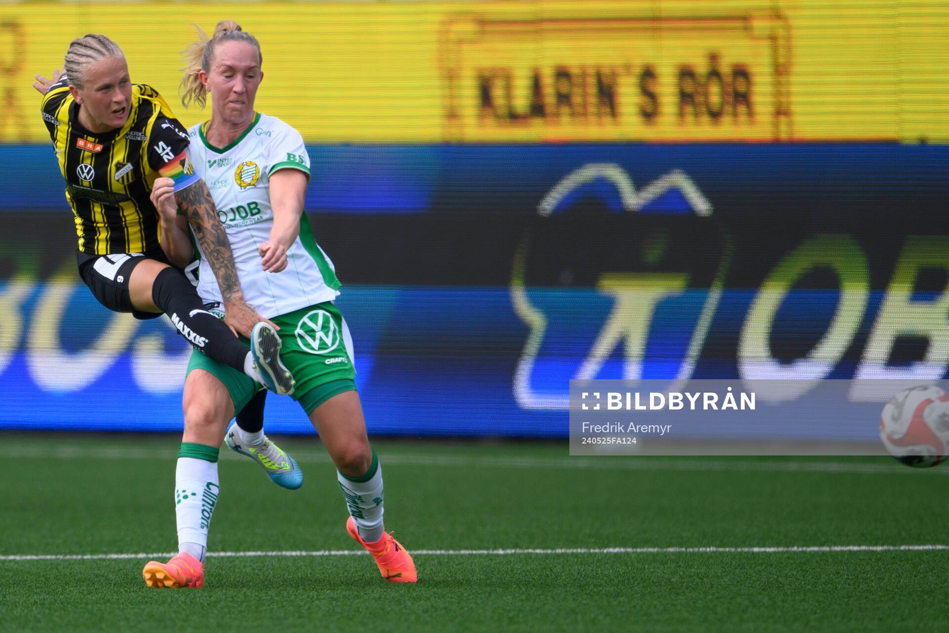 Häckens Filippa Curmark och Hammarbys Julia Roddar