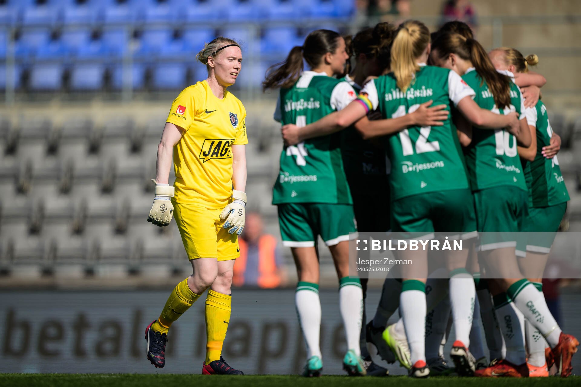 Eskilstuna Uniteds Hedvig Lindahl deppar