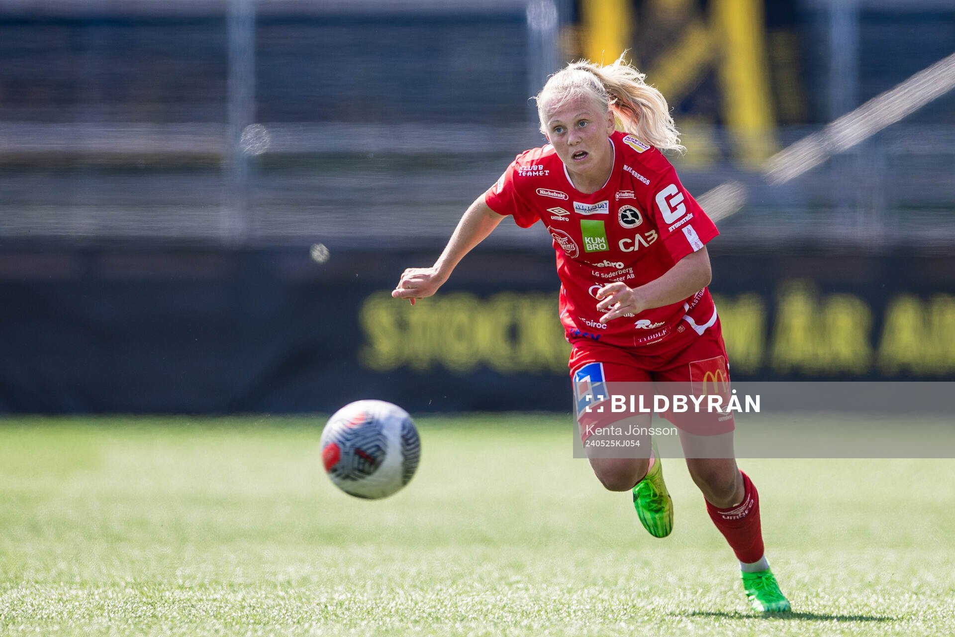 KIF Örebros Molly Johansson