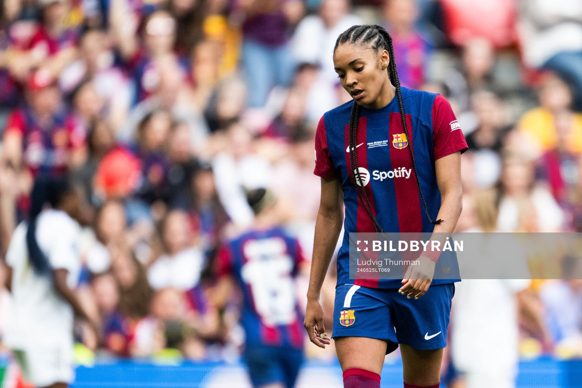 Salma Paralluelo of Barcelona looks dejected