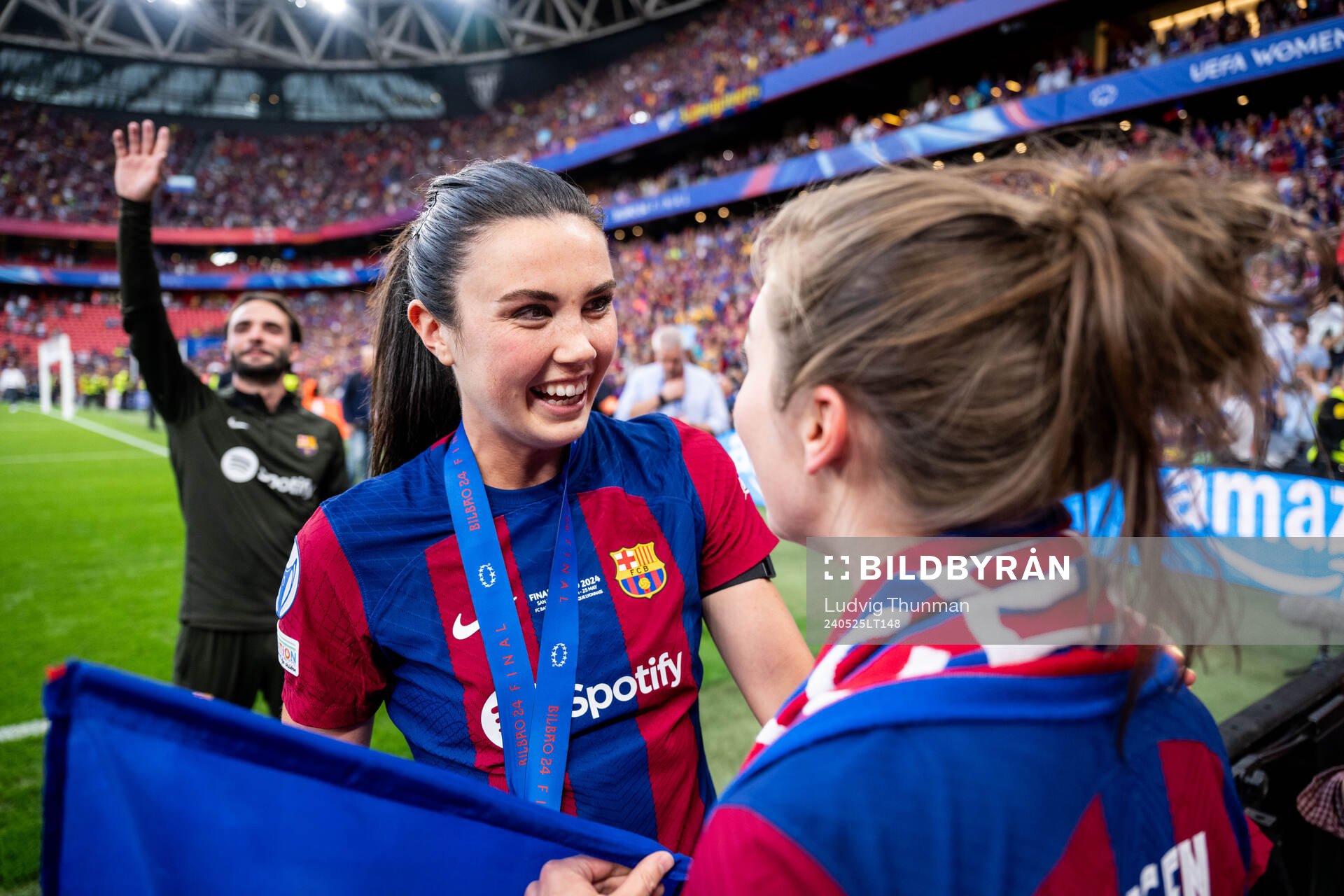 Ingrid Syrstad Engen of Barcelona celebrates