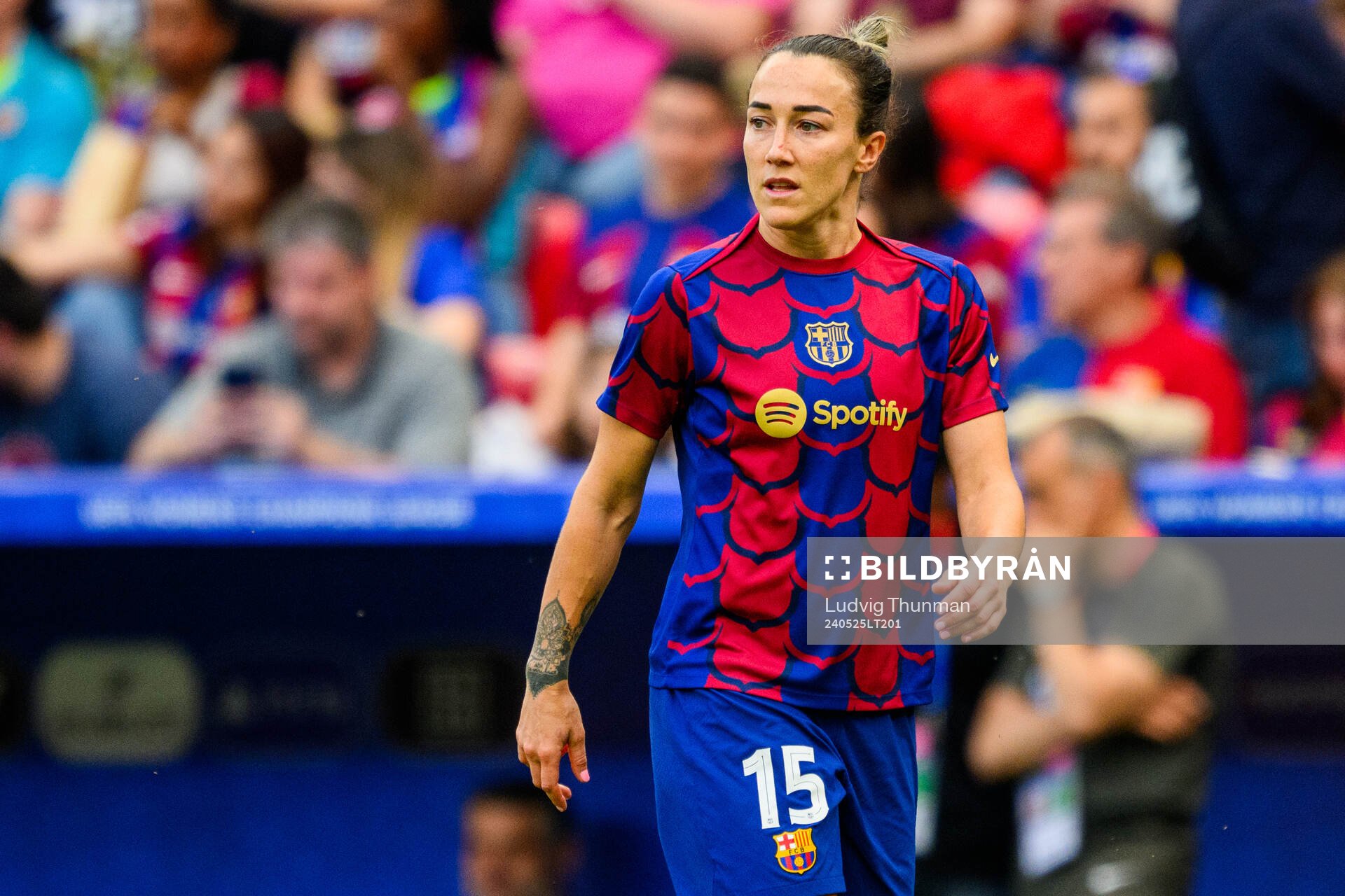 Lucy Bronze Engen of Barcelona
