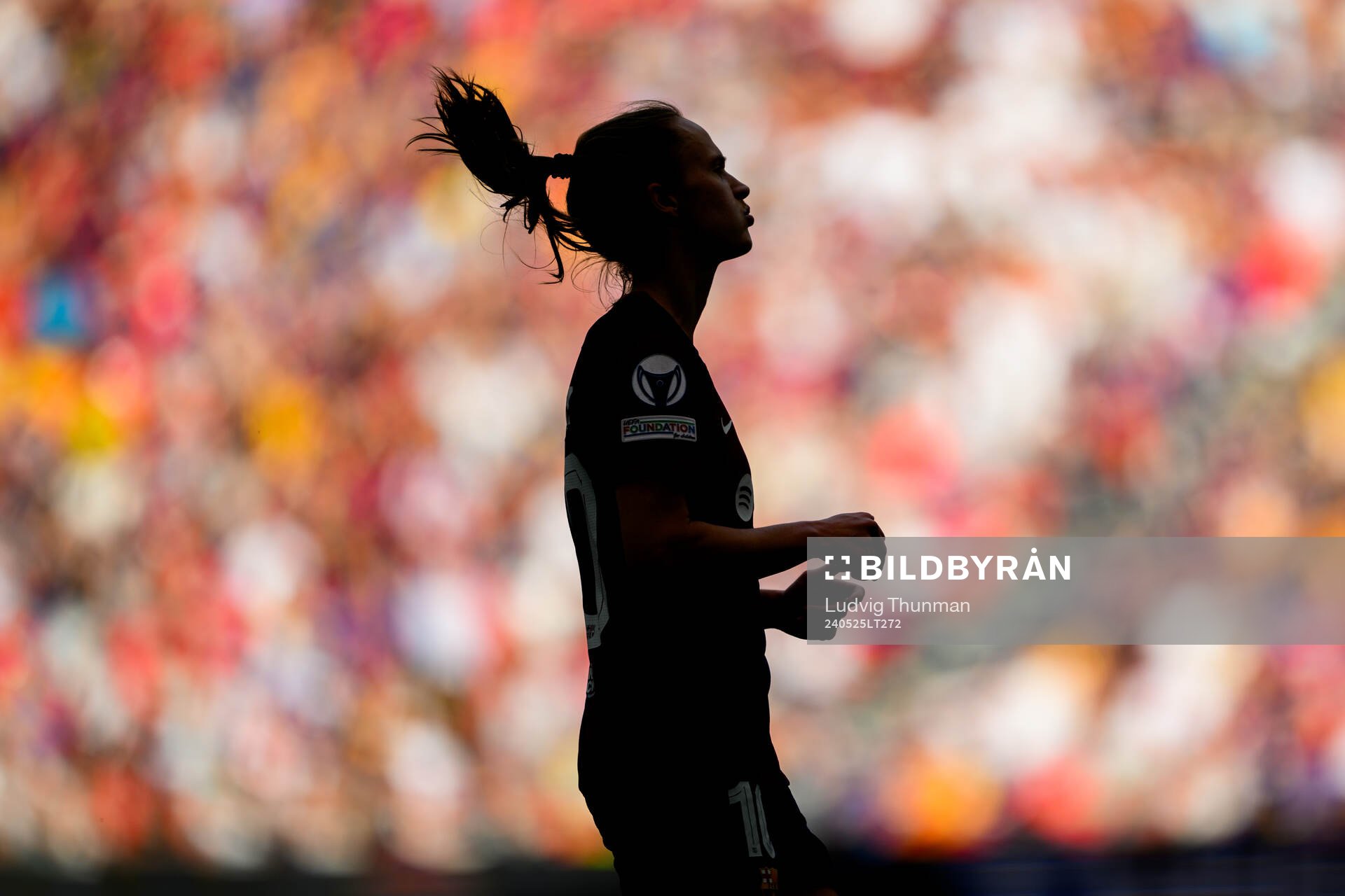 Silhouette of Caroline Graham Hansen of Barcelona