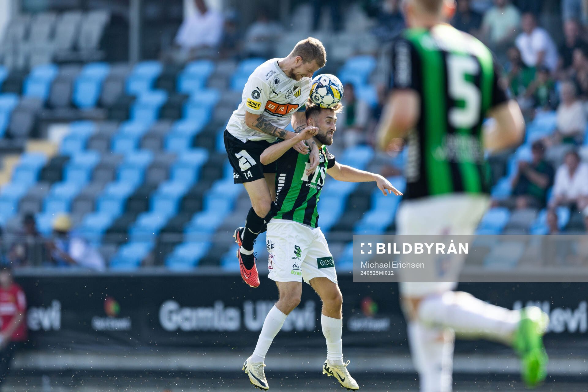Häckens Simon Gustafson och GAIS Jack Cooper-Love