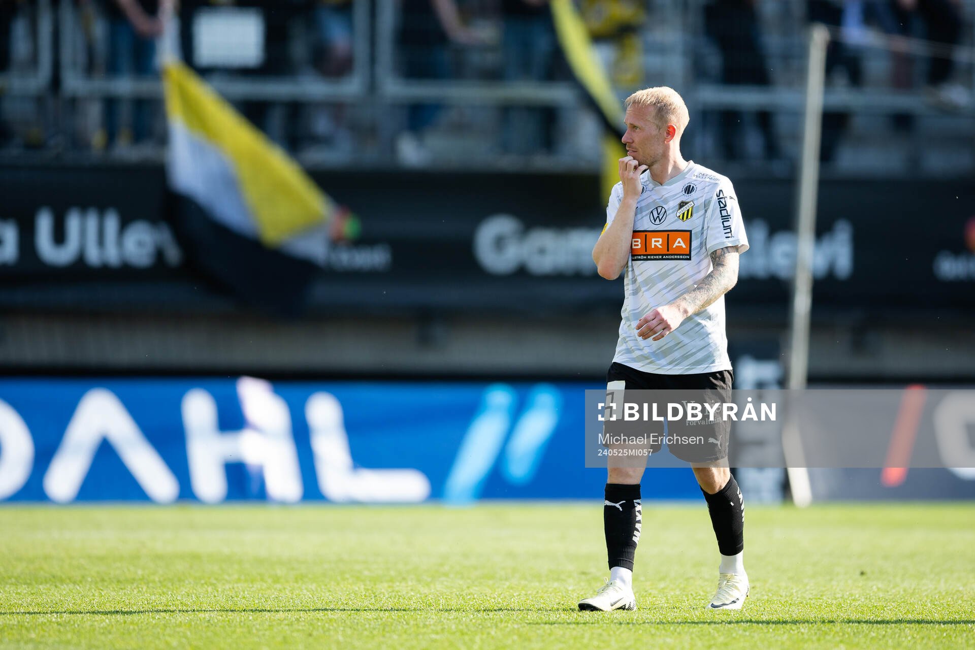 Häckens Mikkel Rygaard Jensen deppar