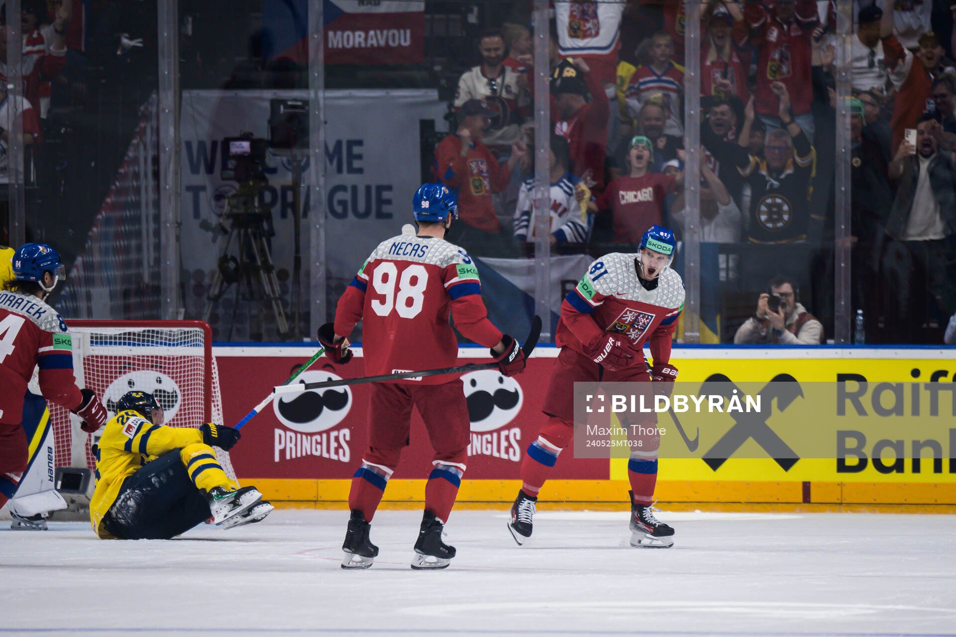 Dominik Kubalik of Czech Republic celebrates