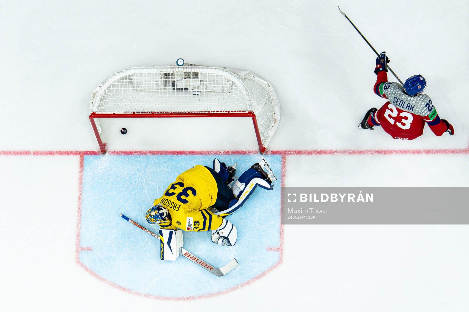 Lukas Sedlak of Czech Republic scores the 7-3 goal behind