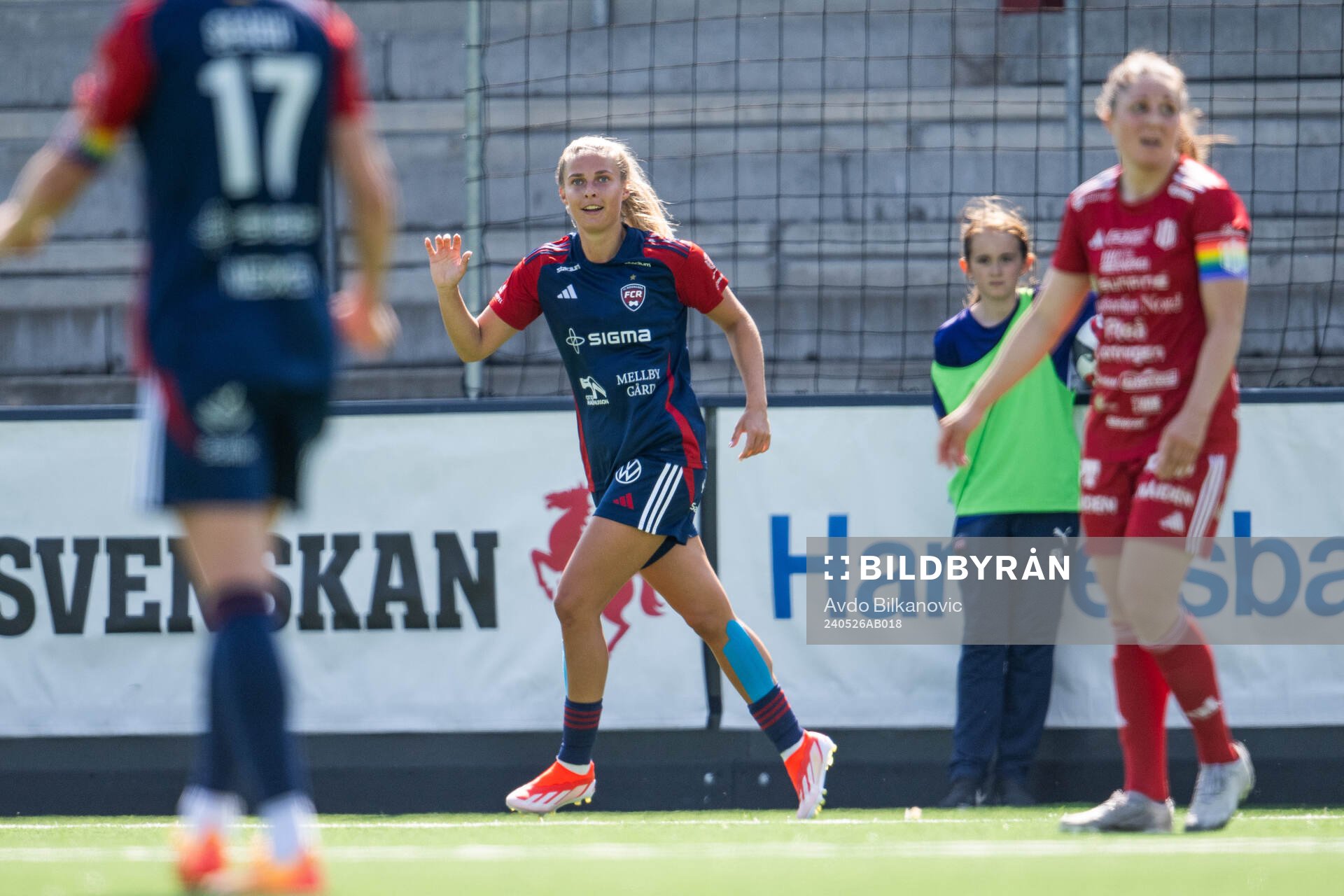 FC Rosengårds Olivia Holdt jublar