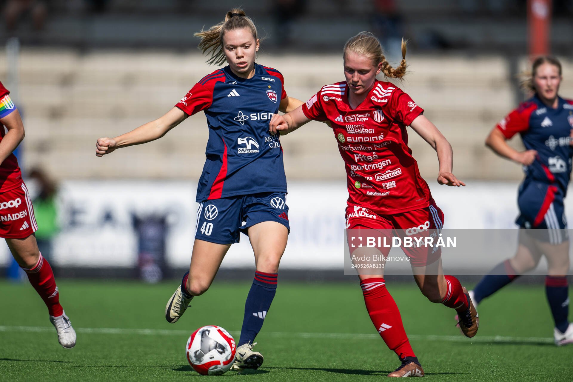 FC Rosengårds Bea Sprung och Piteås Saga Swedman