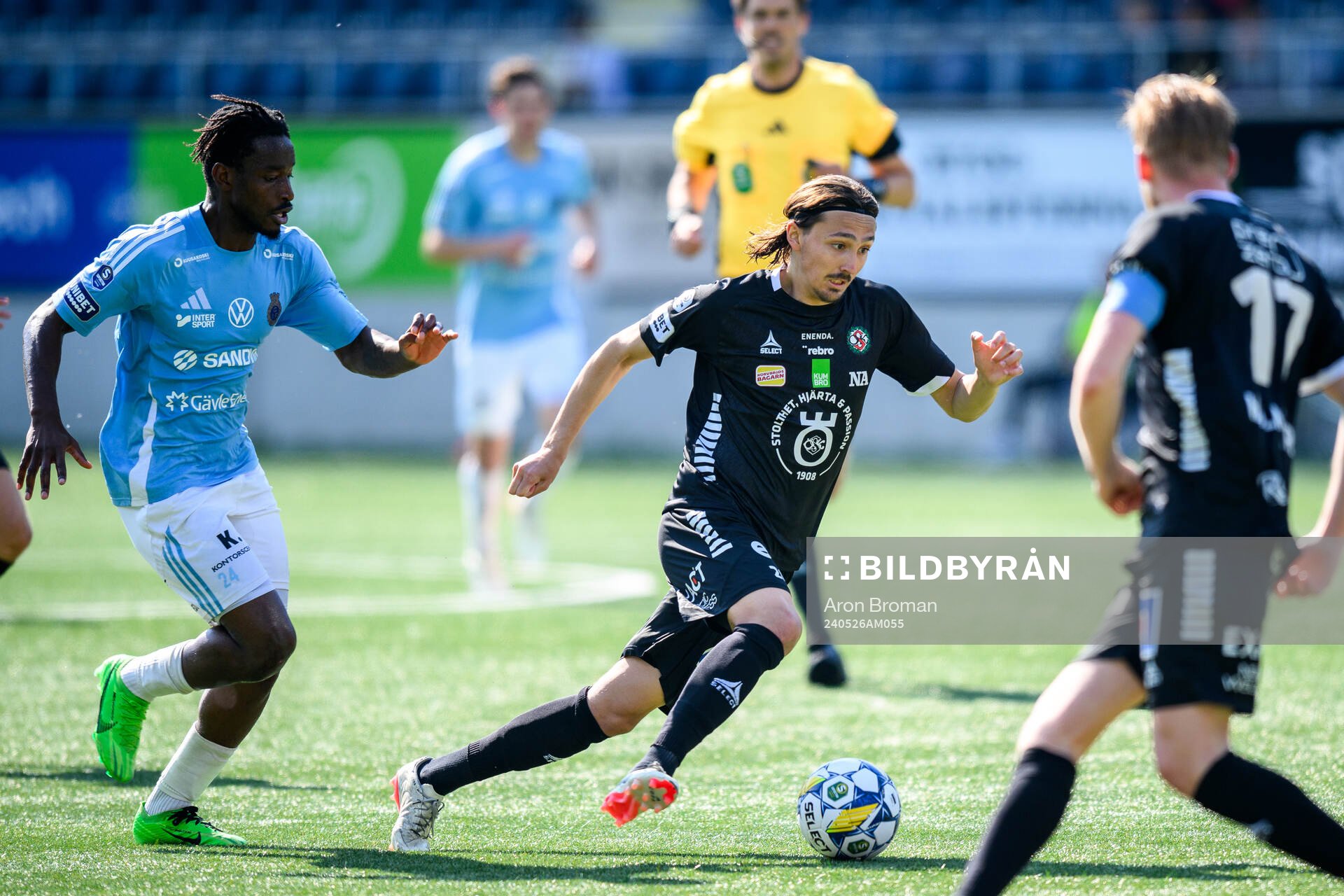 Gefles York Rafael och Örebros Adam Bark