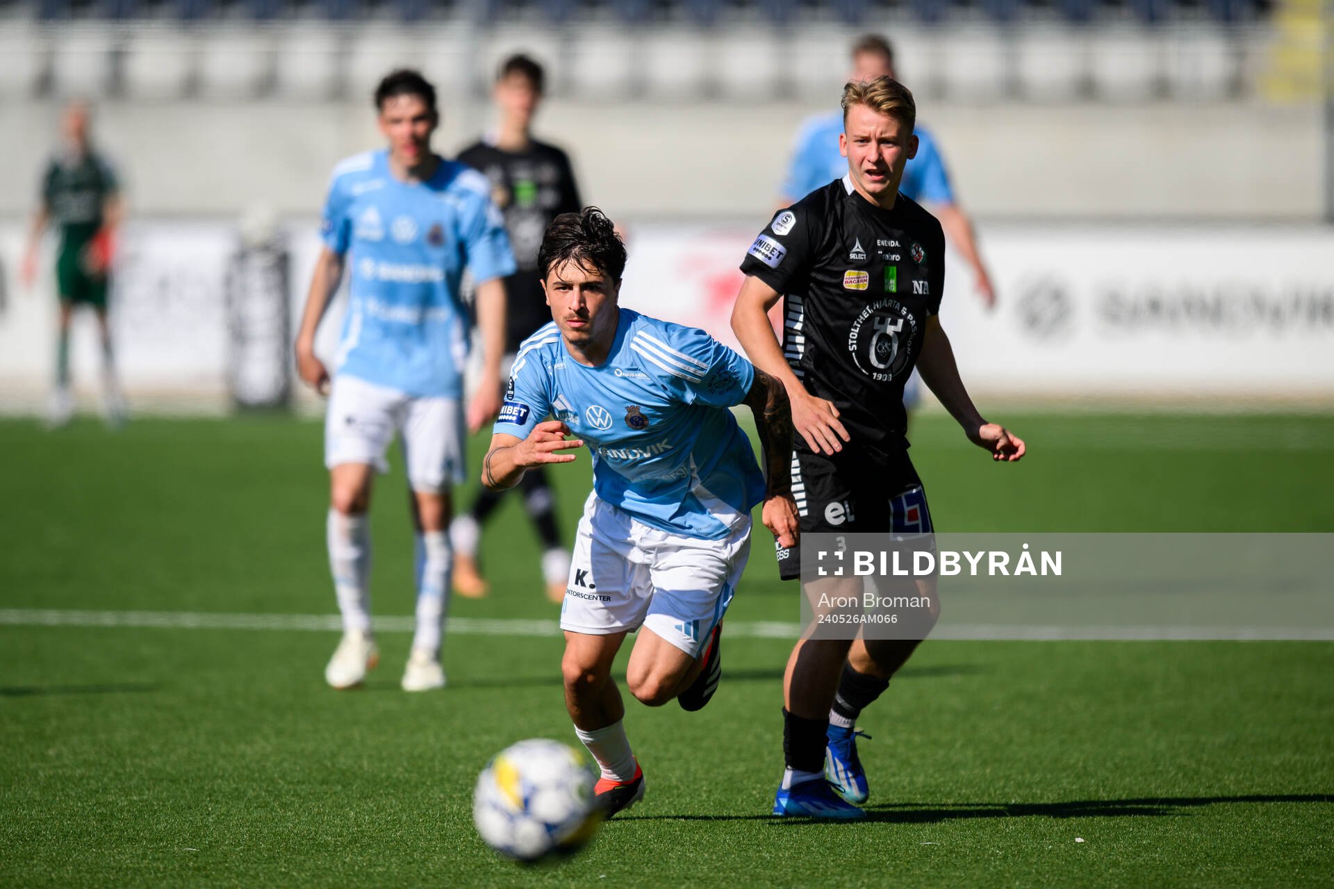 Gefles Antonio Yakoub och Örebros Oskar Käck