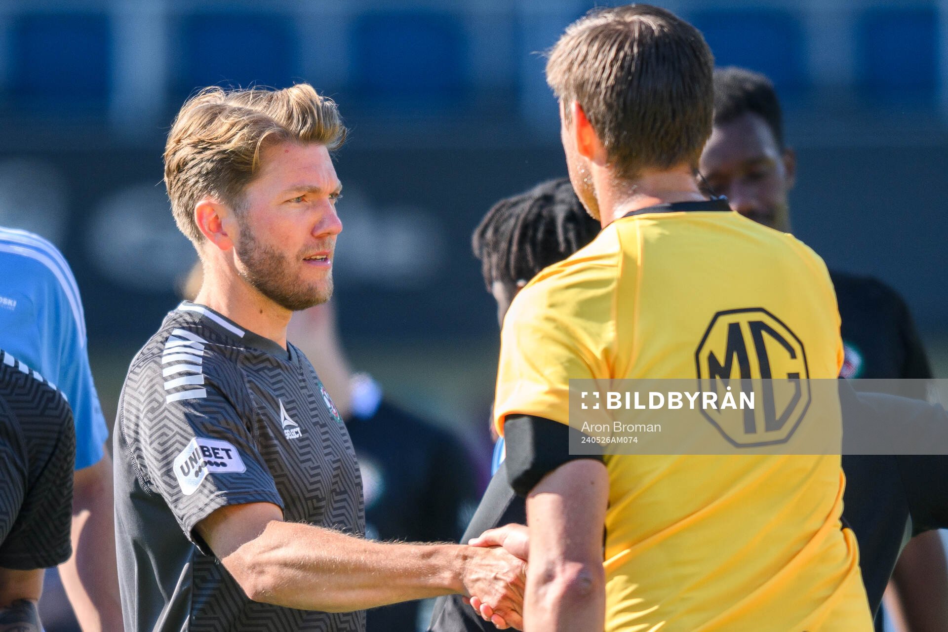 Örebros tränare Martin Broberg efter fotbollsmatchen i Superettan mellan Gefle och Örebro den 26 maj 2024 i Gävle. 