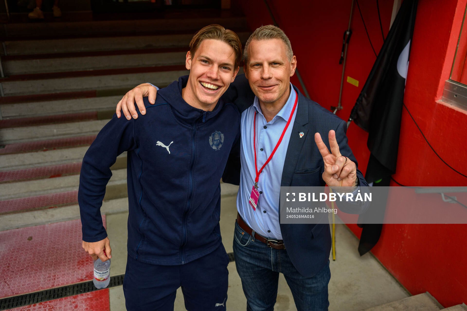 Helsingborgs Taylor Silverholt och ordförande Fredrik