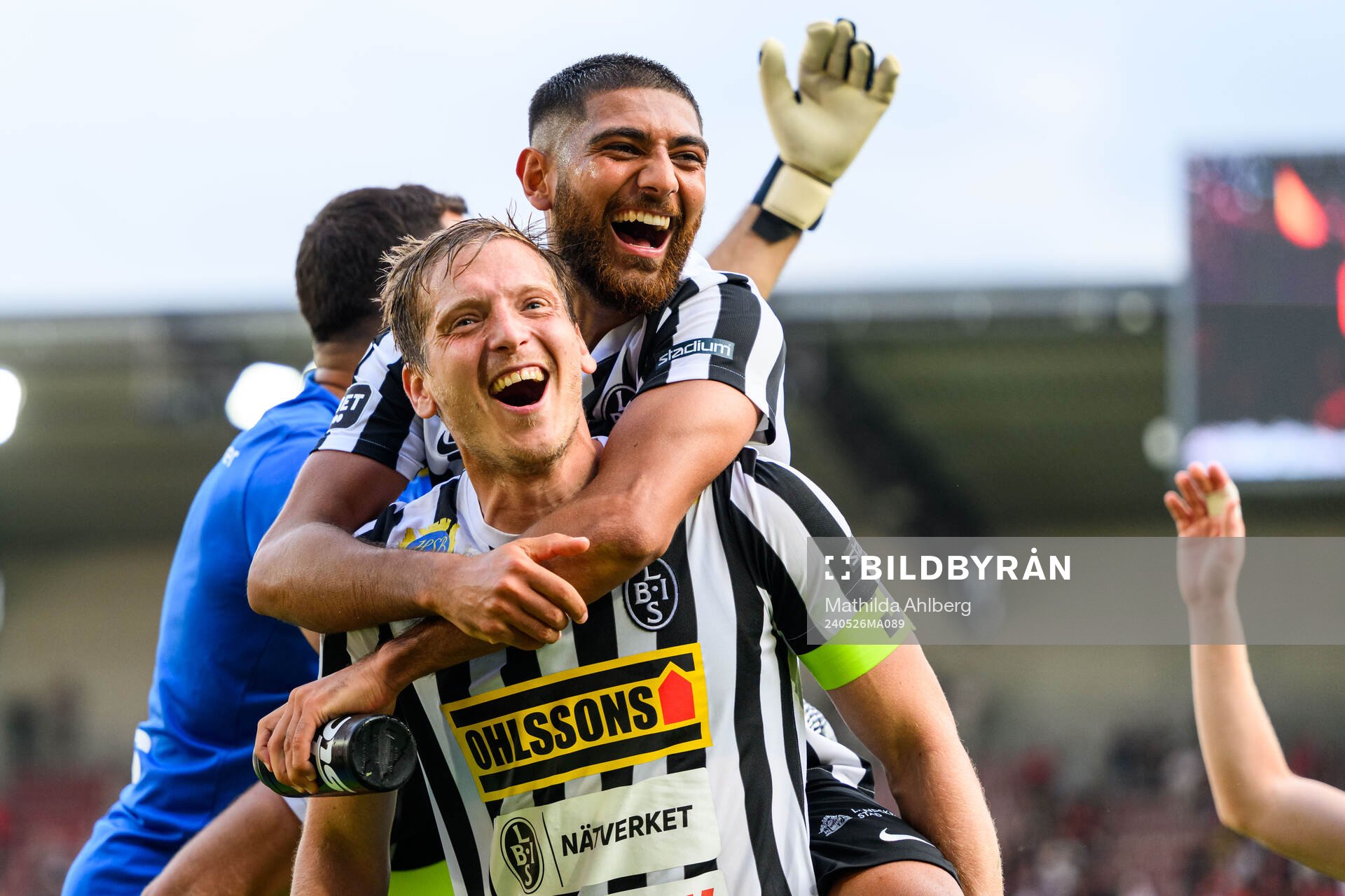 Landskronas Philip Andersson och Rassa Rahmani jublar