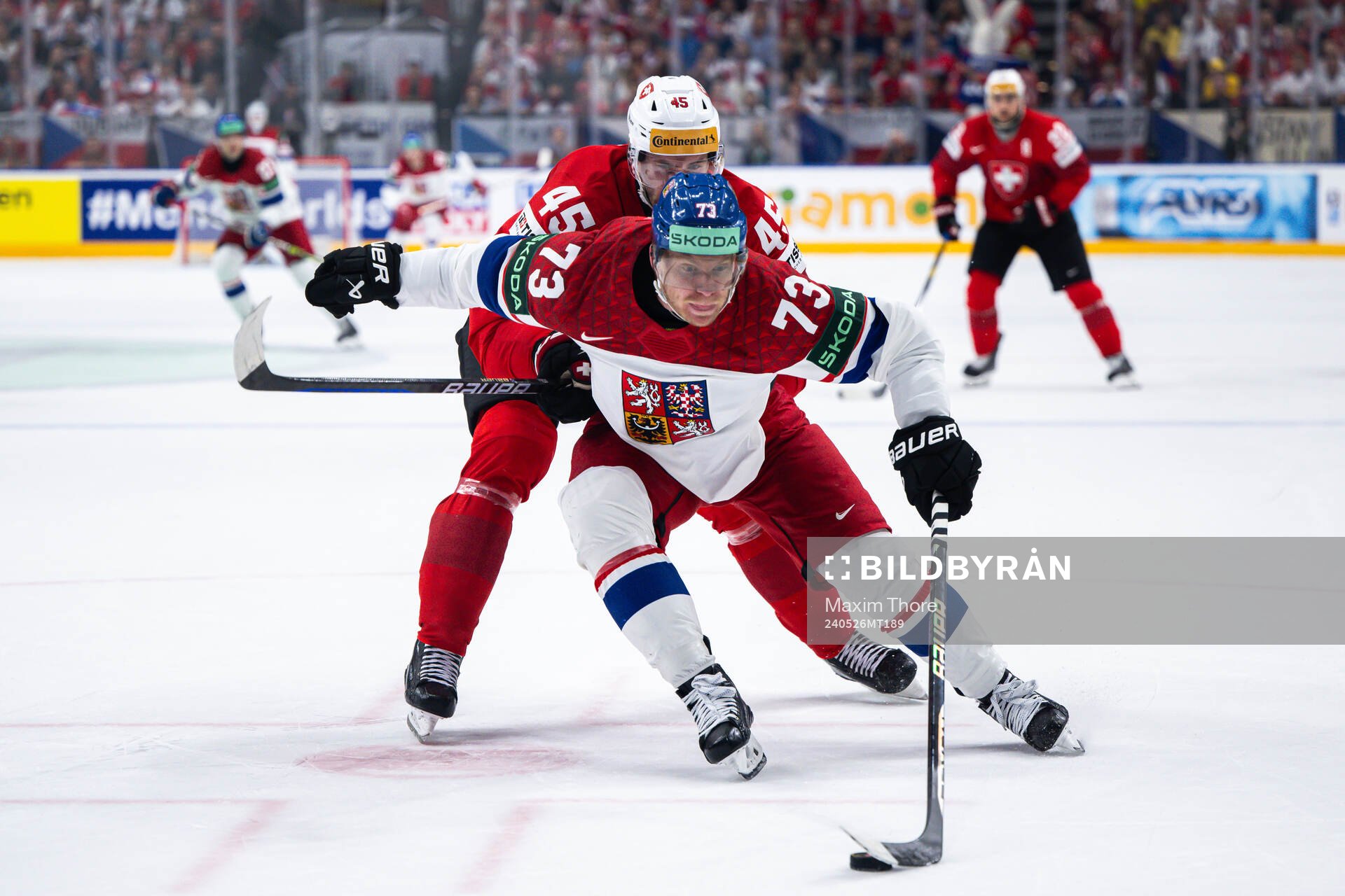 Michael Fora of Switzerland and Ondrej Kase of Czech