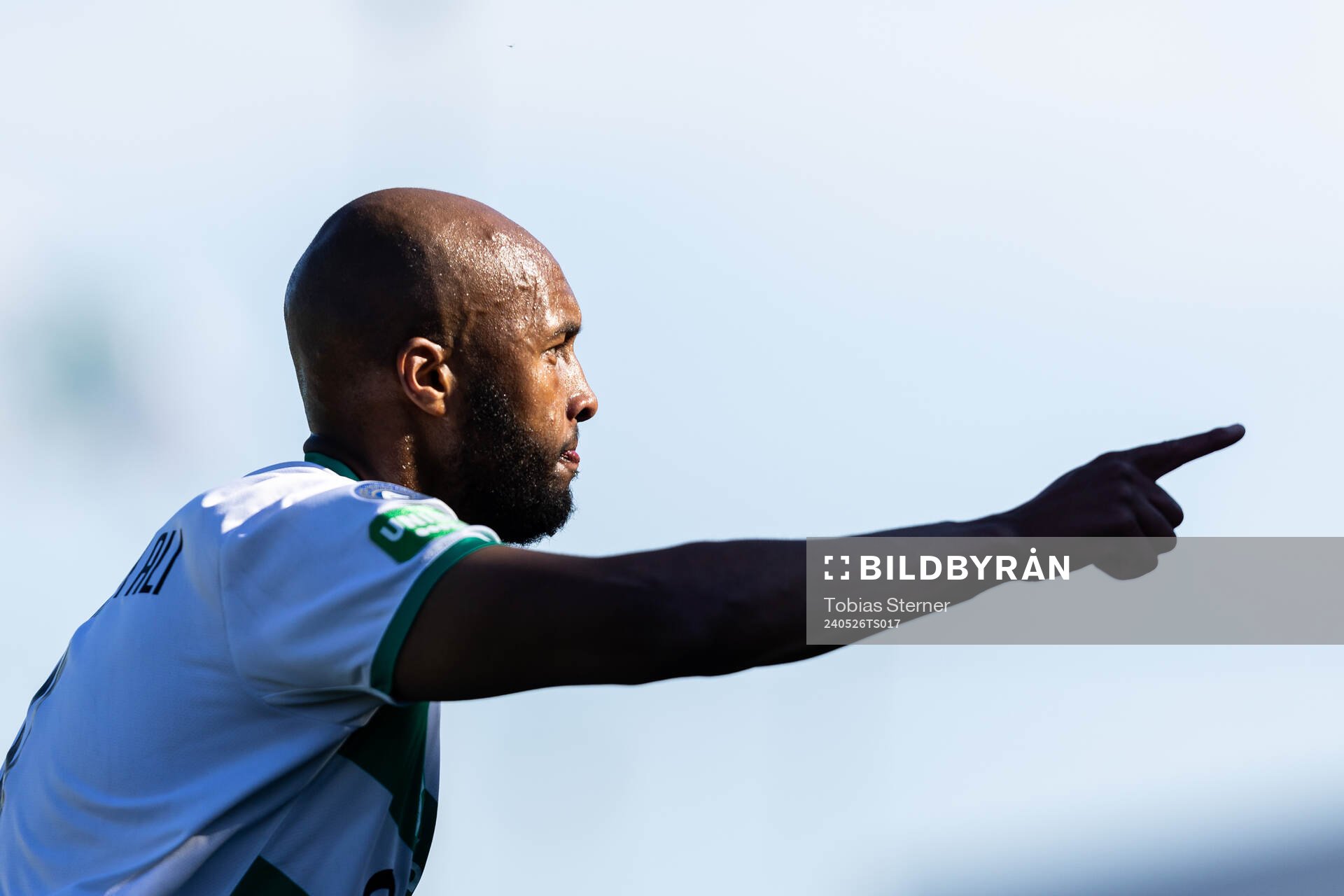 Västerås Jabir Abdihakim Ali jublar efter 1-0 under fotbollsmatchen i Allsvenskan mellan Västerås och Brommapojkarna den 26 maj 2024 i Västerås.