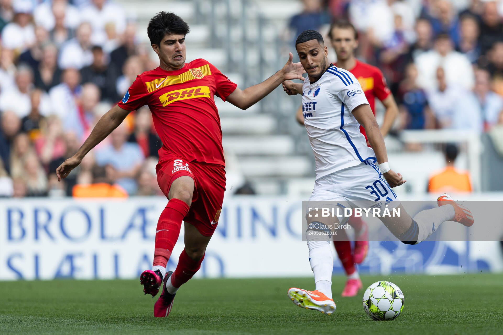 [DK=20240526: Elias Achouri, FC København presses af Zidan