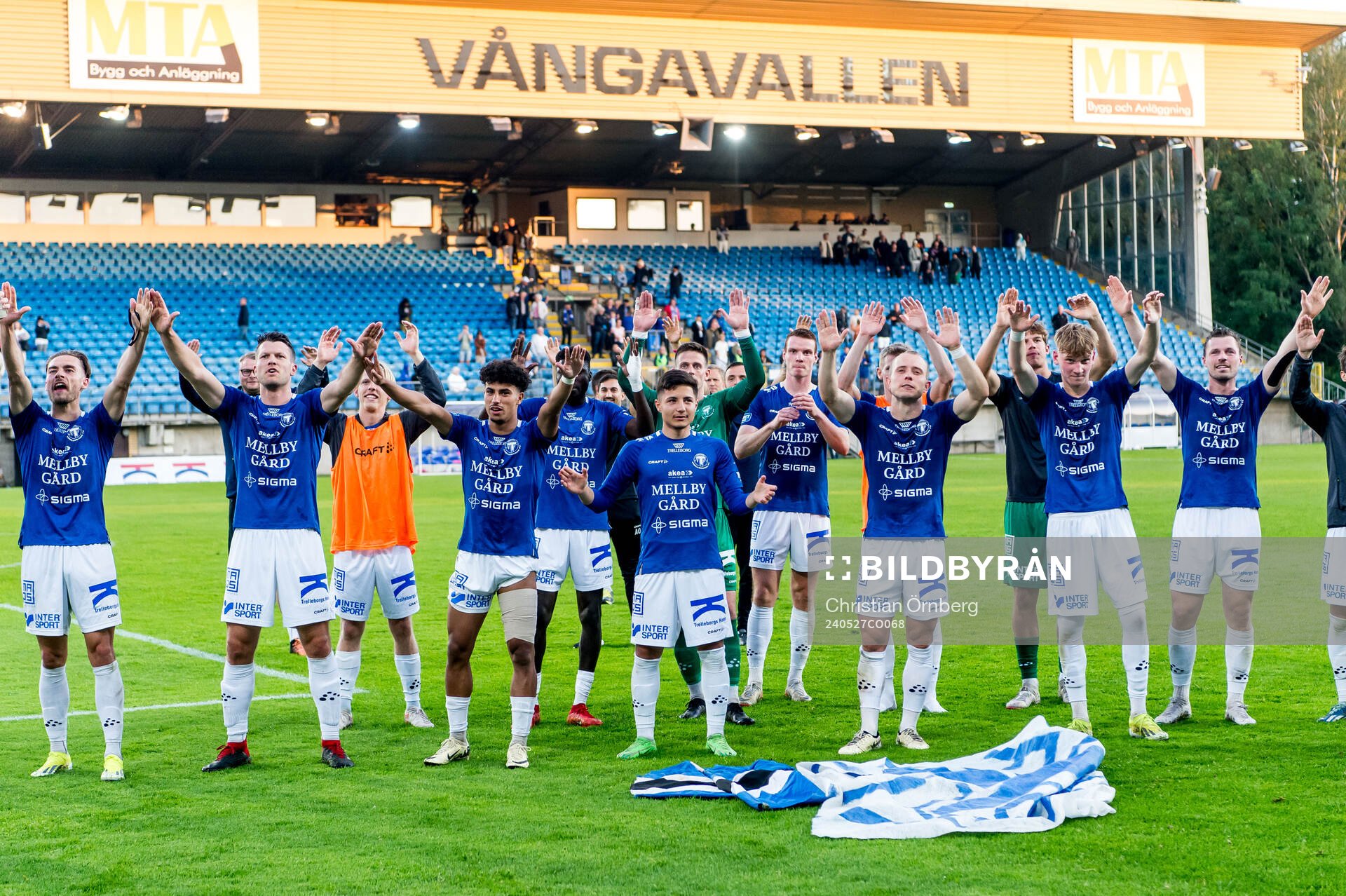 Trelleborgs spelare jublar