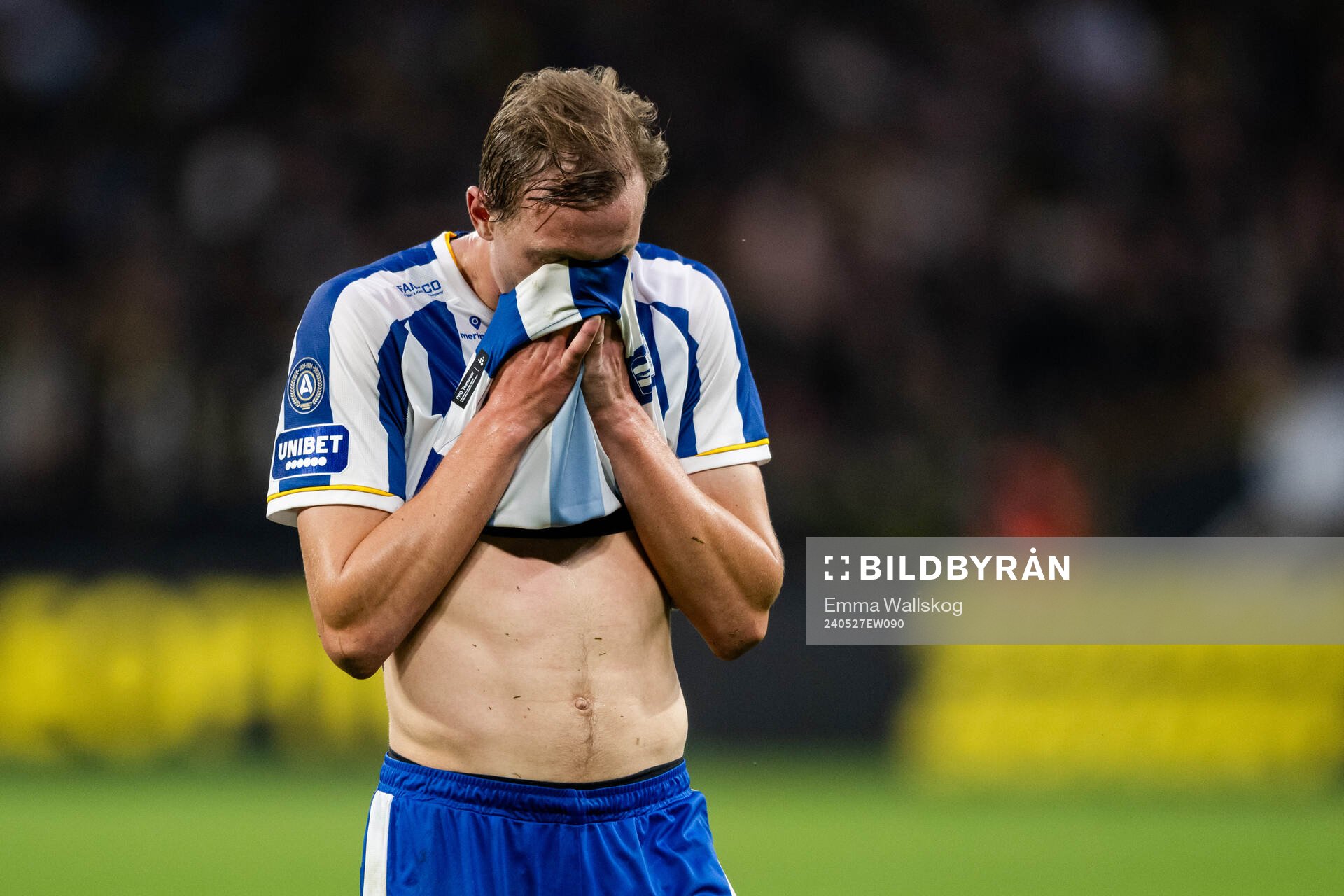 IFK Göteborgs Adam Carlén deppar