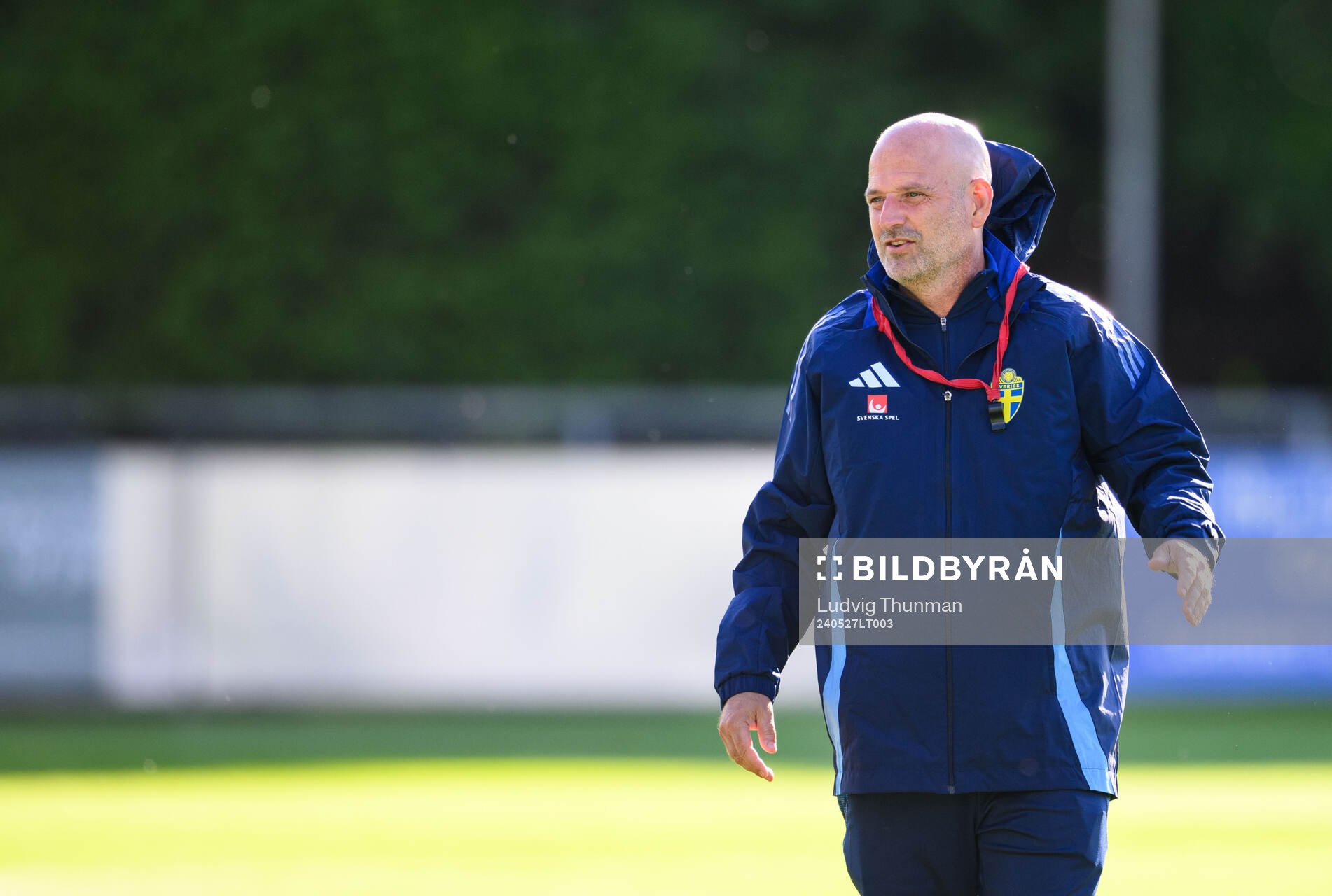 Assistant coach Magnus Wikman of Sweden at a training