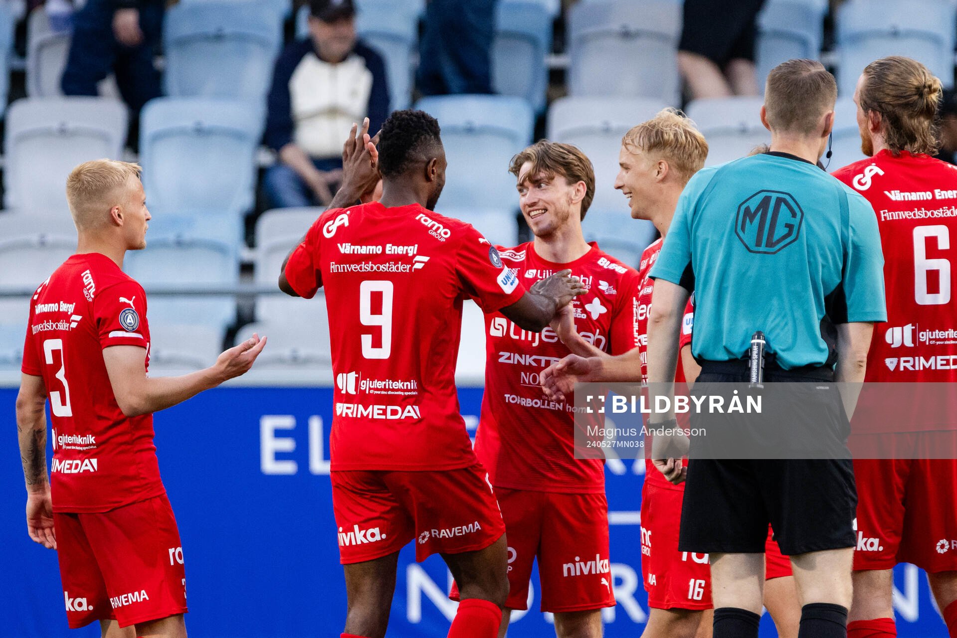 Värnamos Carl Johansson jublar