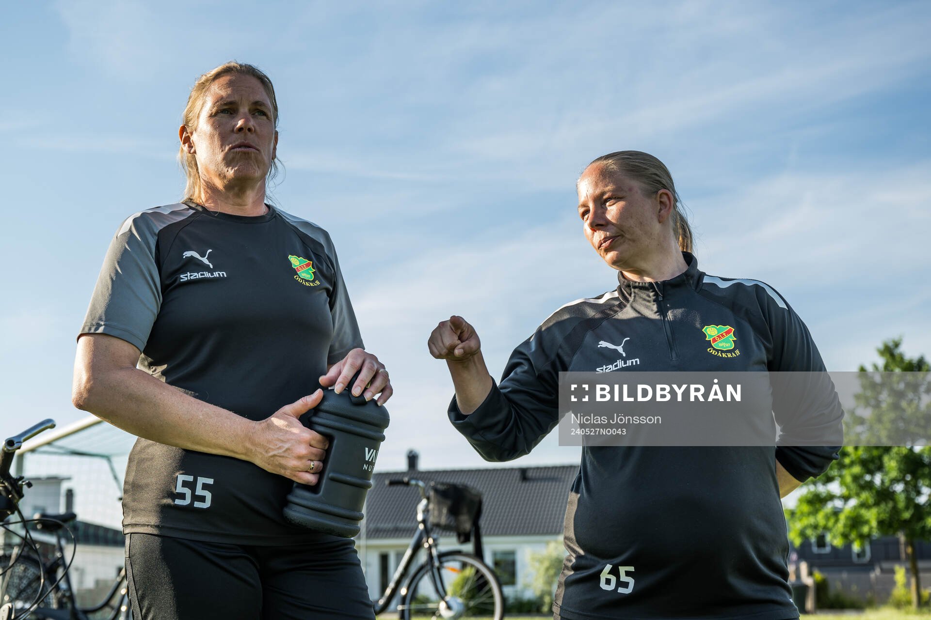 Ödåkras Anna Augustinsson och Emma Aronsson under en träning med Ödåkra den 27 maj 2024 i Ödåkra. 