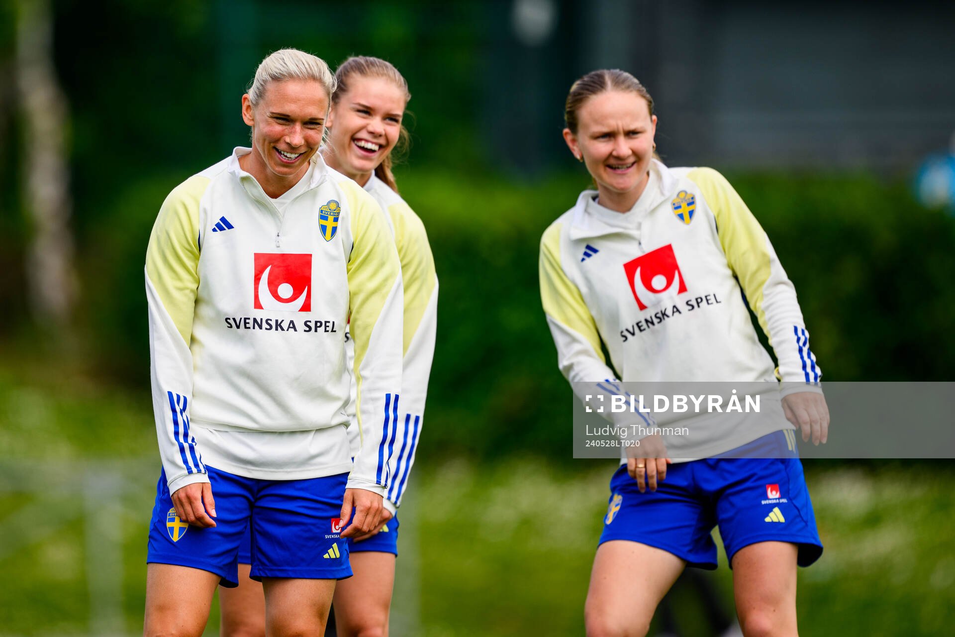 Jonna Andersson, My Cato and Matilda Vinberg of Sweden at a