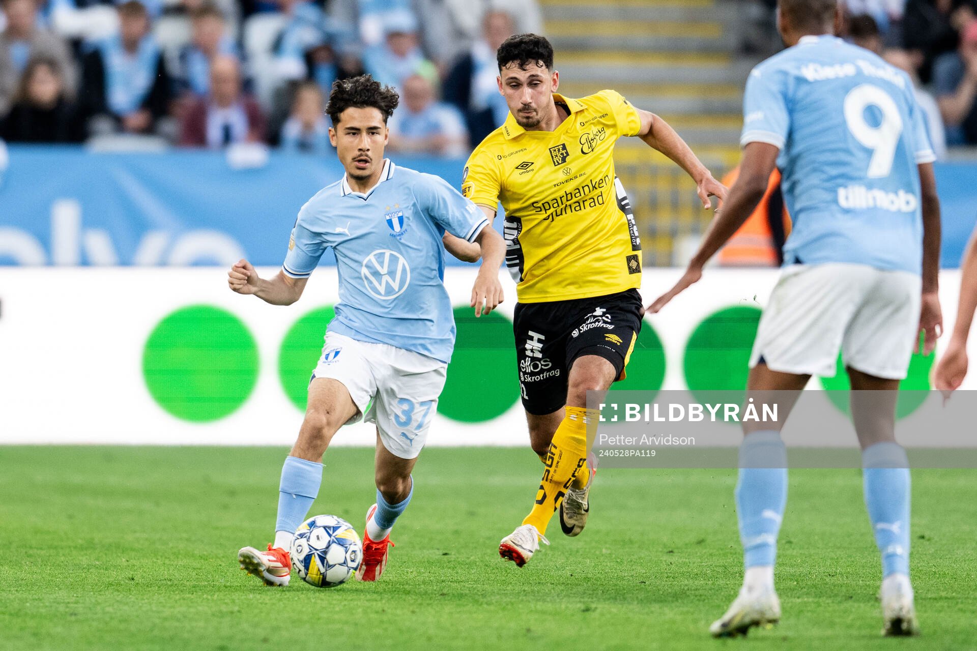 Malmö FFs Adrian Skogmar och Elfsborgs Dion Krasniqi