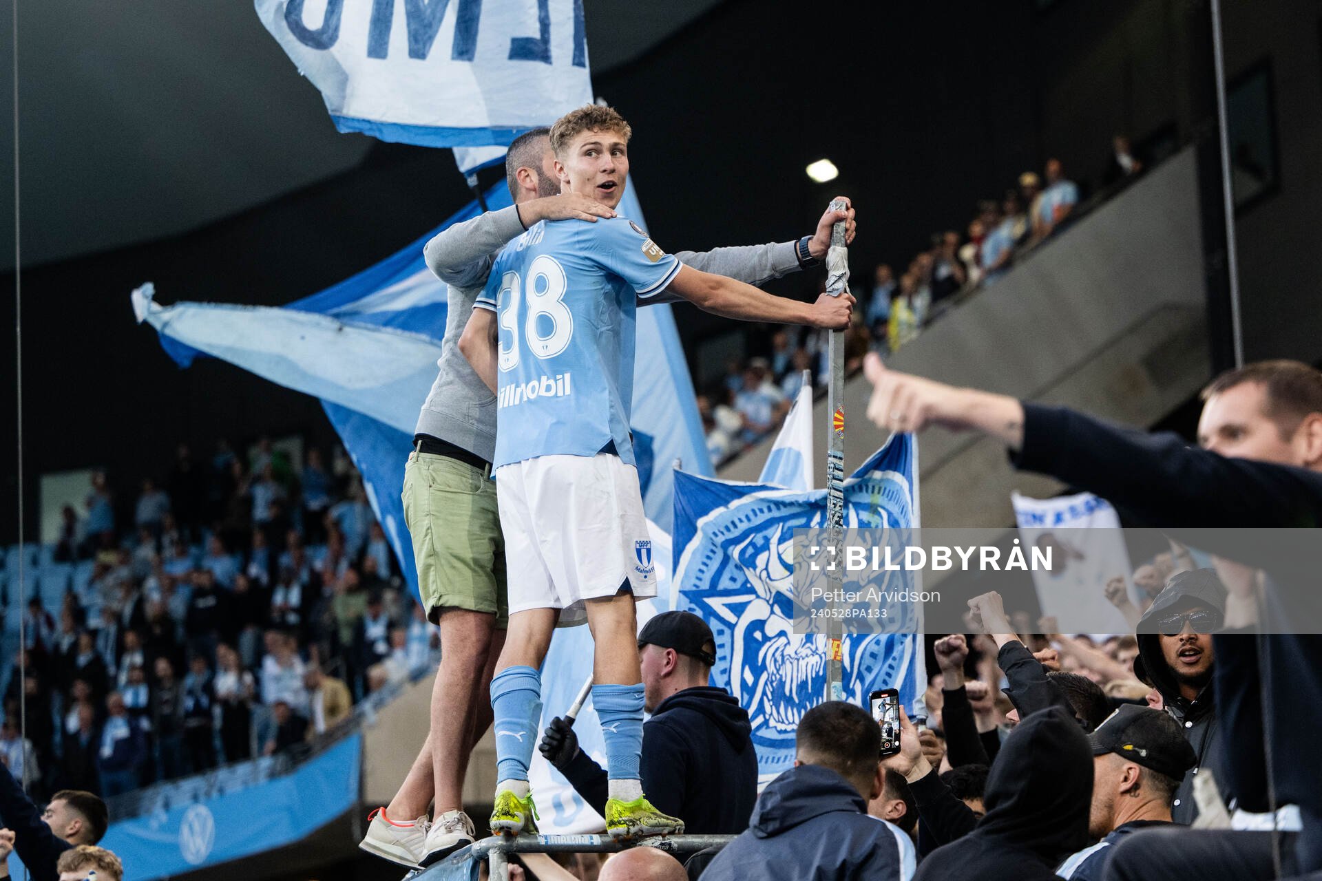 Malmö FFs Hugo Bolin jublar