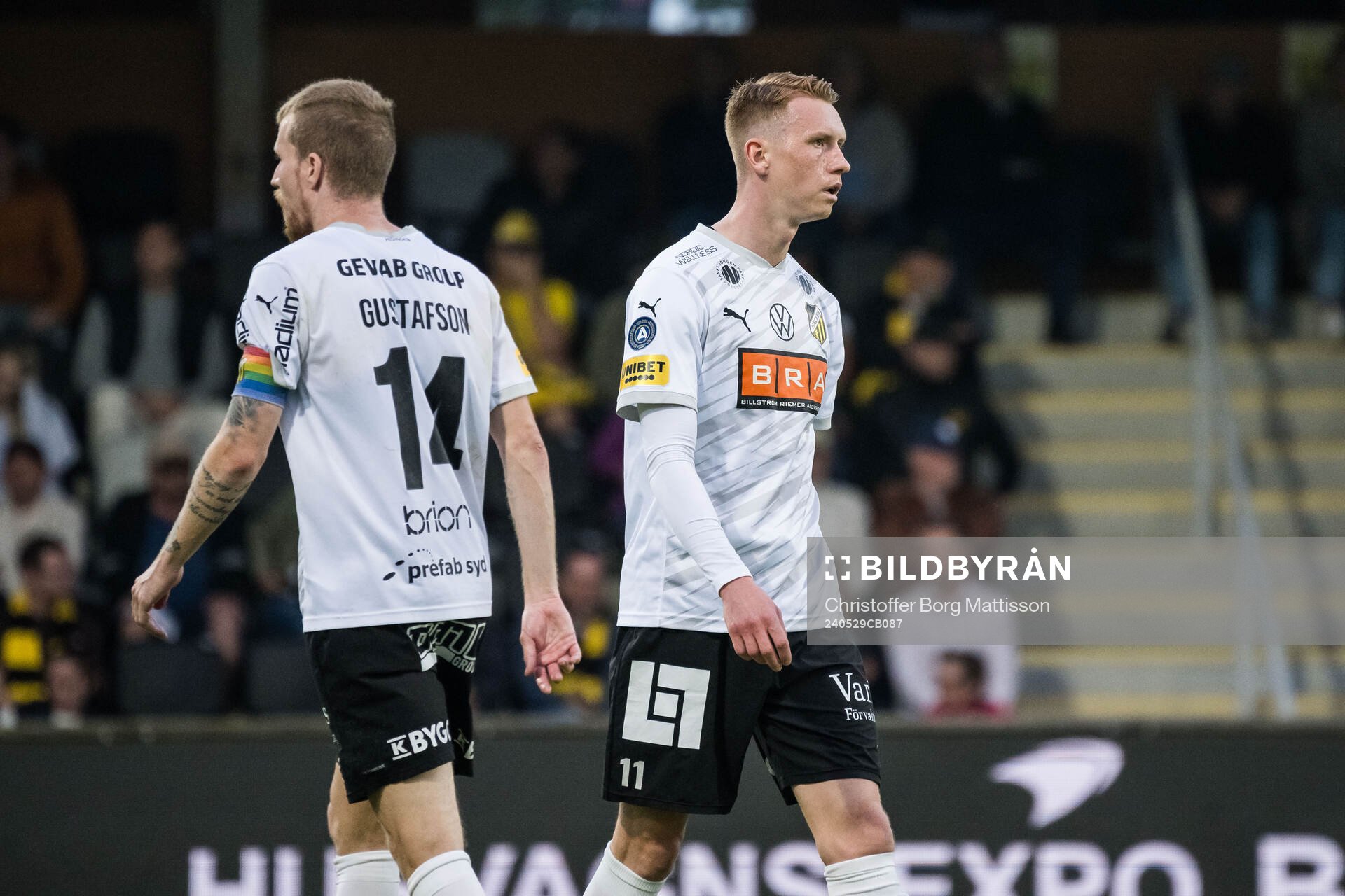 Häckens Simon Gustafson och Julius Lindberg deppar