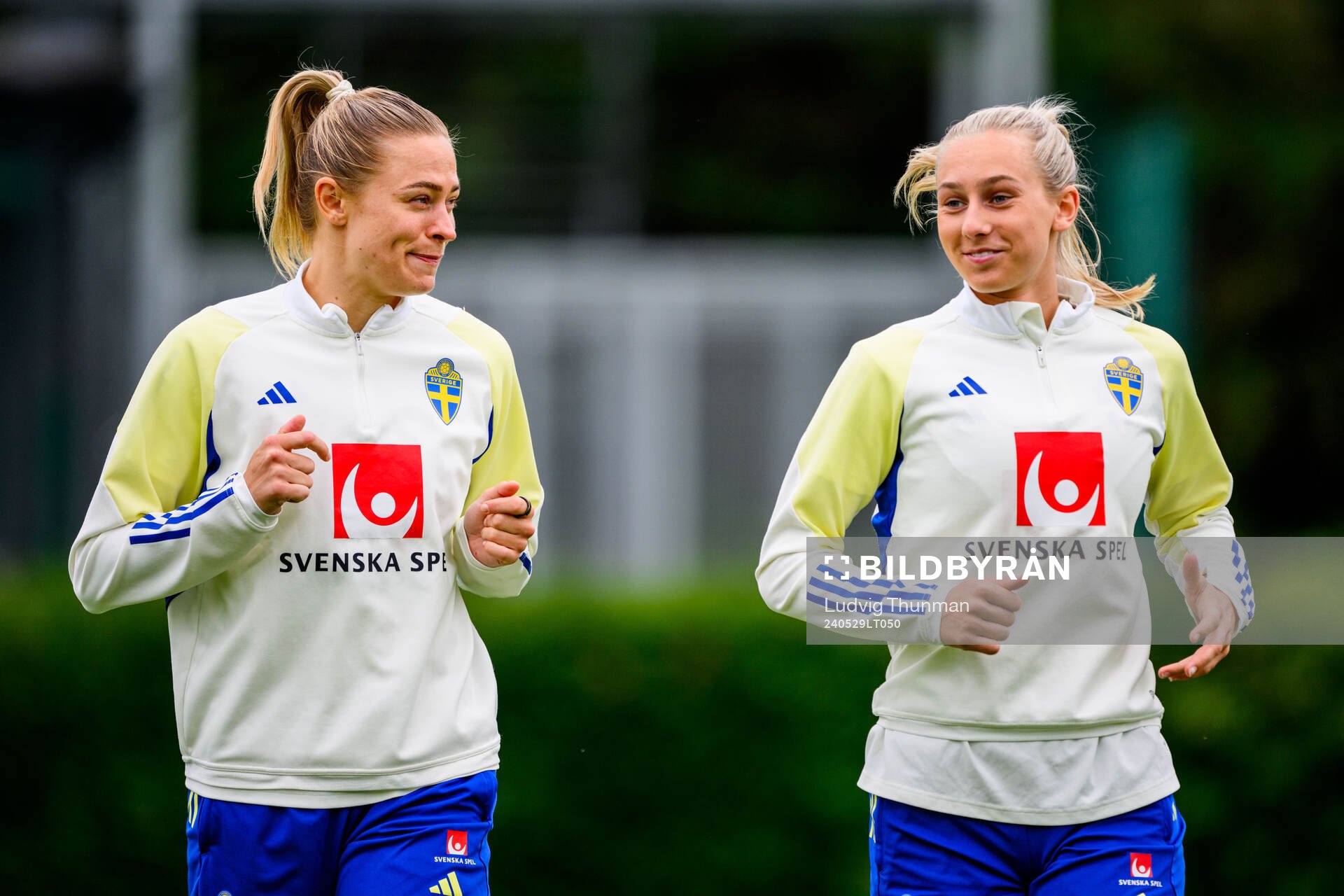 Fridolina Rolfö and Ellen Wangerheim of Sweden at a