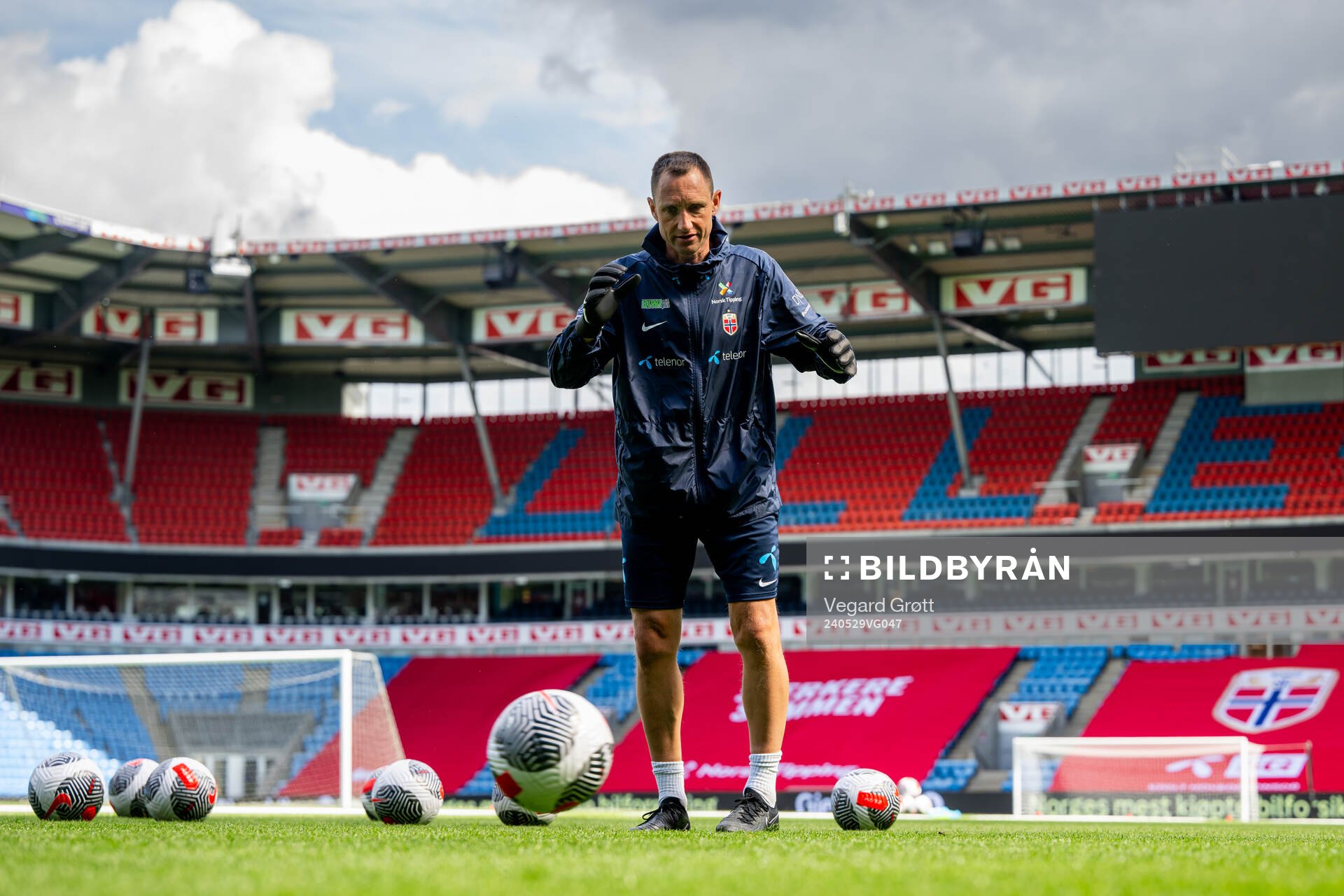 Terje Skjeldestad, goalkeeper coach of the Norwegian