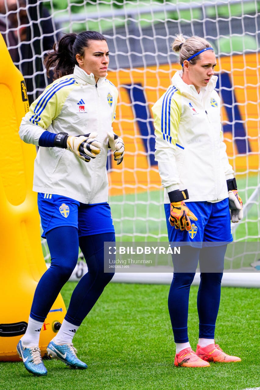 Goalkeeper Zecira Musovic and Goalkeeper Jennifer Falk of