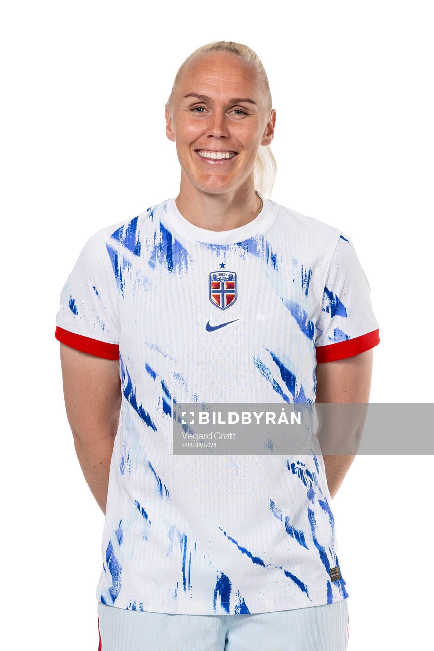 Maria Thorisdottir of the Norwegian women's national