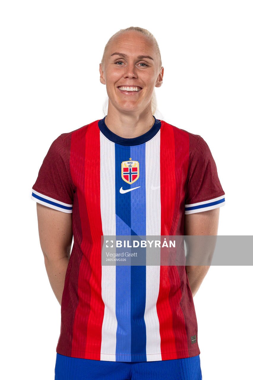 Maria Thorisdottir of the Norwegian women's national