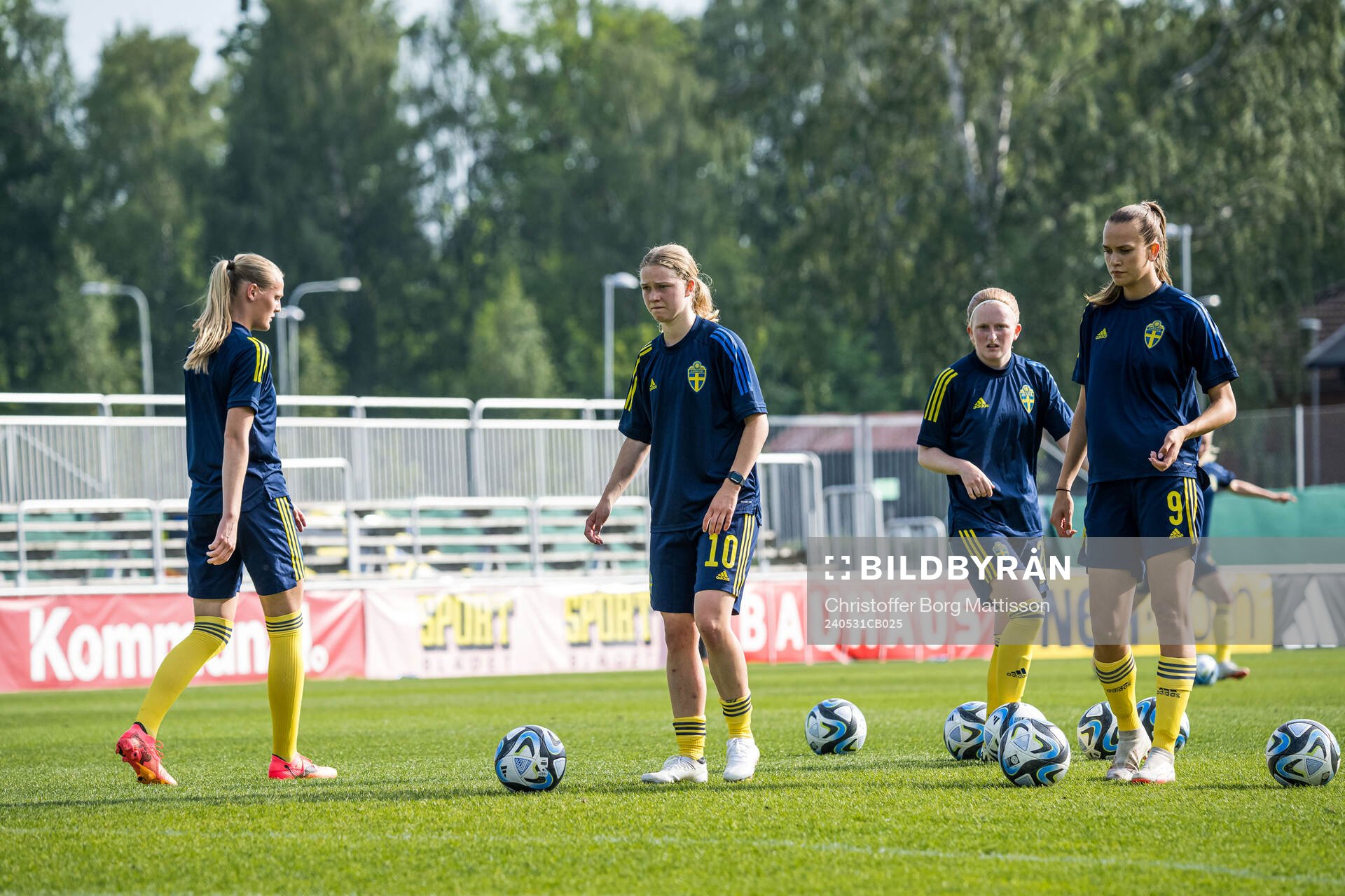 Lykke Ihrfelt, Hannah Sjödahl, Vera Andersson and Bianca