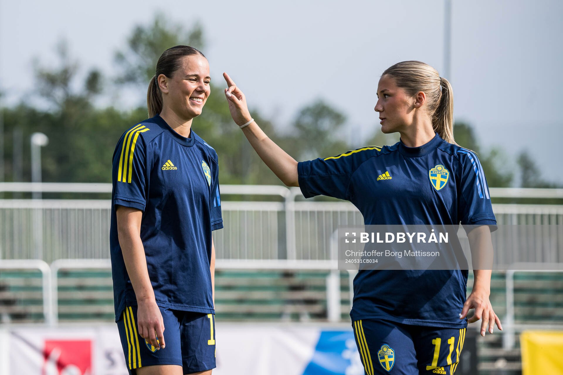Matilda Ekblom and Novalie Jensen of Sweden