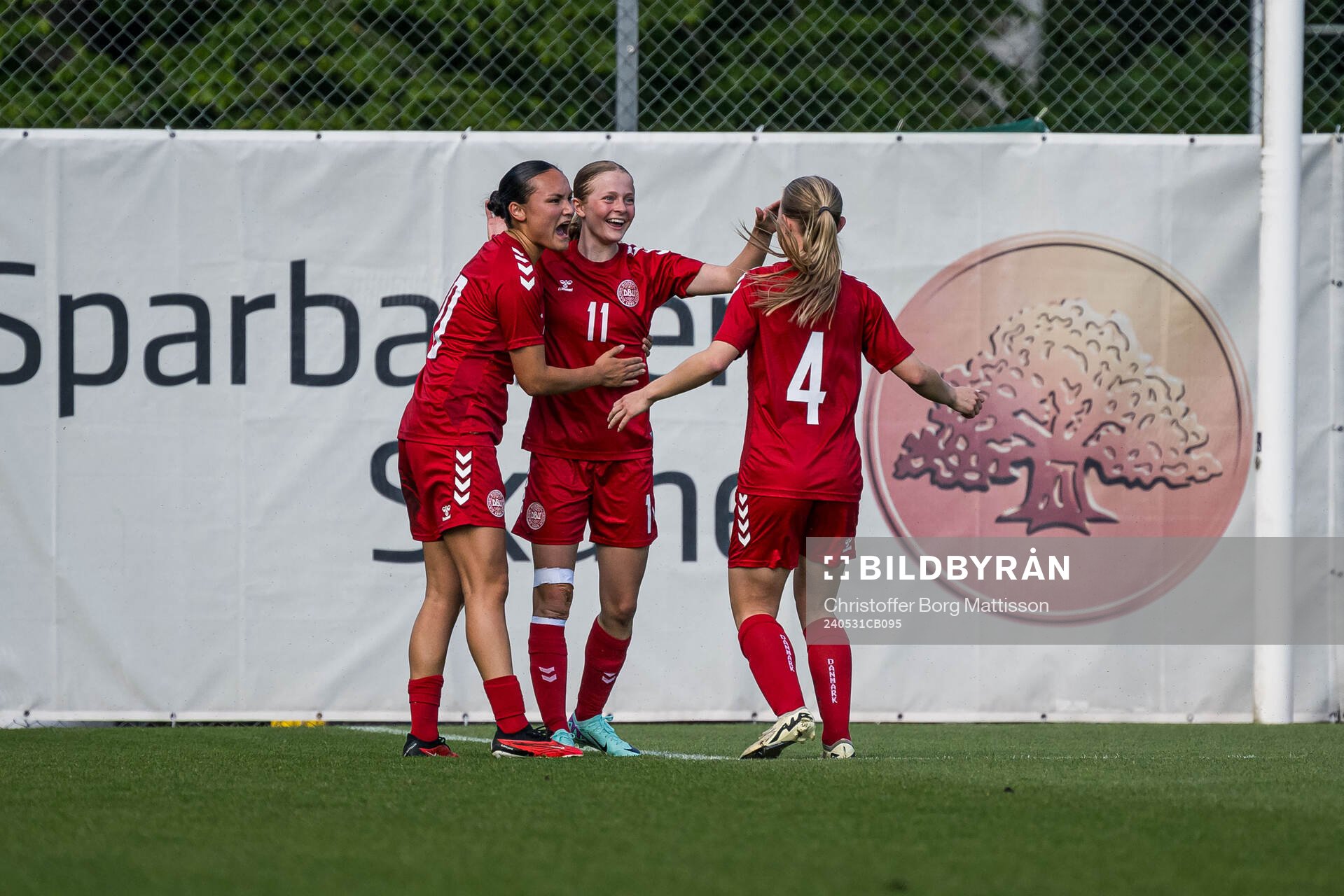 Alma Aagaard, Sara Amby and Andrea Termansen of Denmark